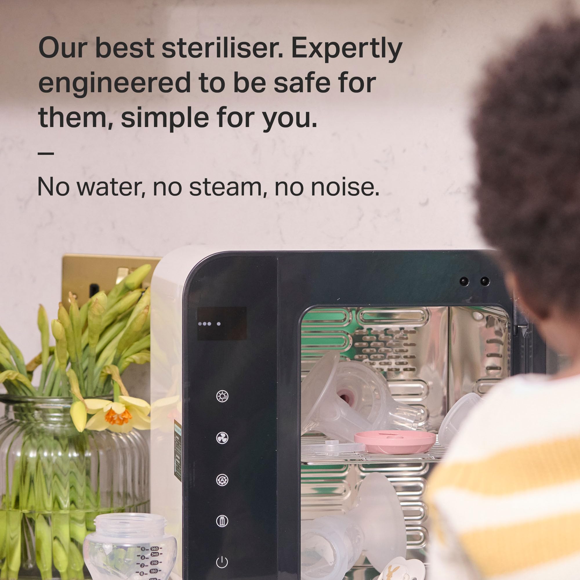 Tommee Tippee Ultra UV Sterilizer and Dryer for Baby Bottles - Kills 99.9% of Germs & Viruses | Steam-Free Sanitizing | Includes Storage for Bottles & Accessories | Perfect for Nursery, Travel & Daycare Use