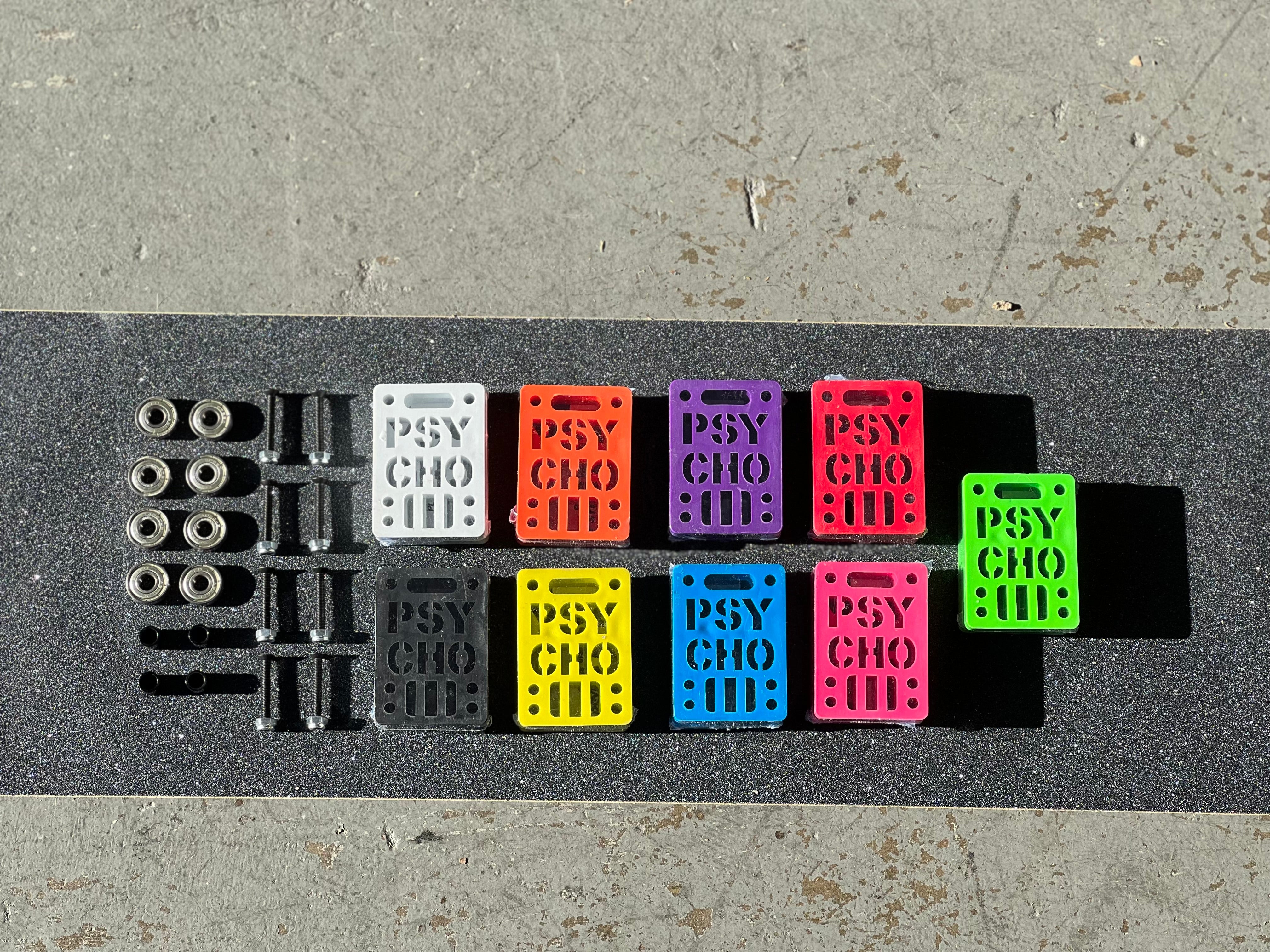 Complete Skateboard Bearing Kit with 11 Grip Tapes, 1/2