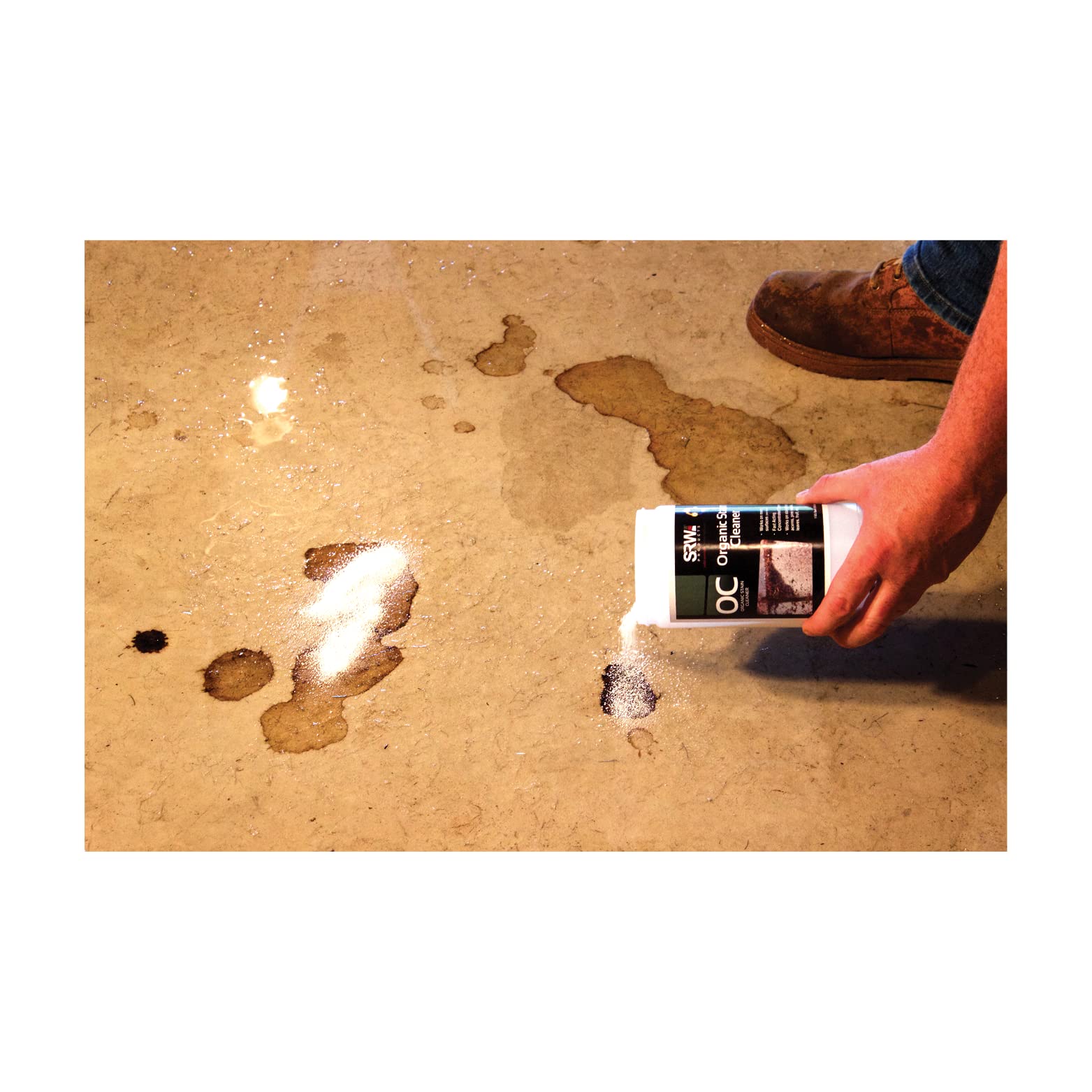 Best Organic Outdoor Stain Cleaner - 2 Pound Eco-Friendly & Powerful Formula for Patio, Deck, & Concrete | Safe for Kids & Pets