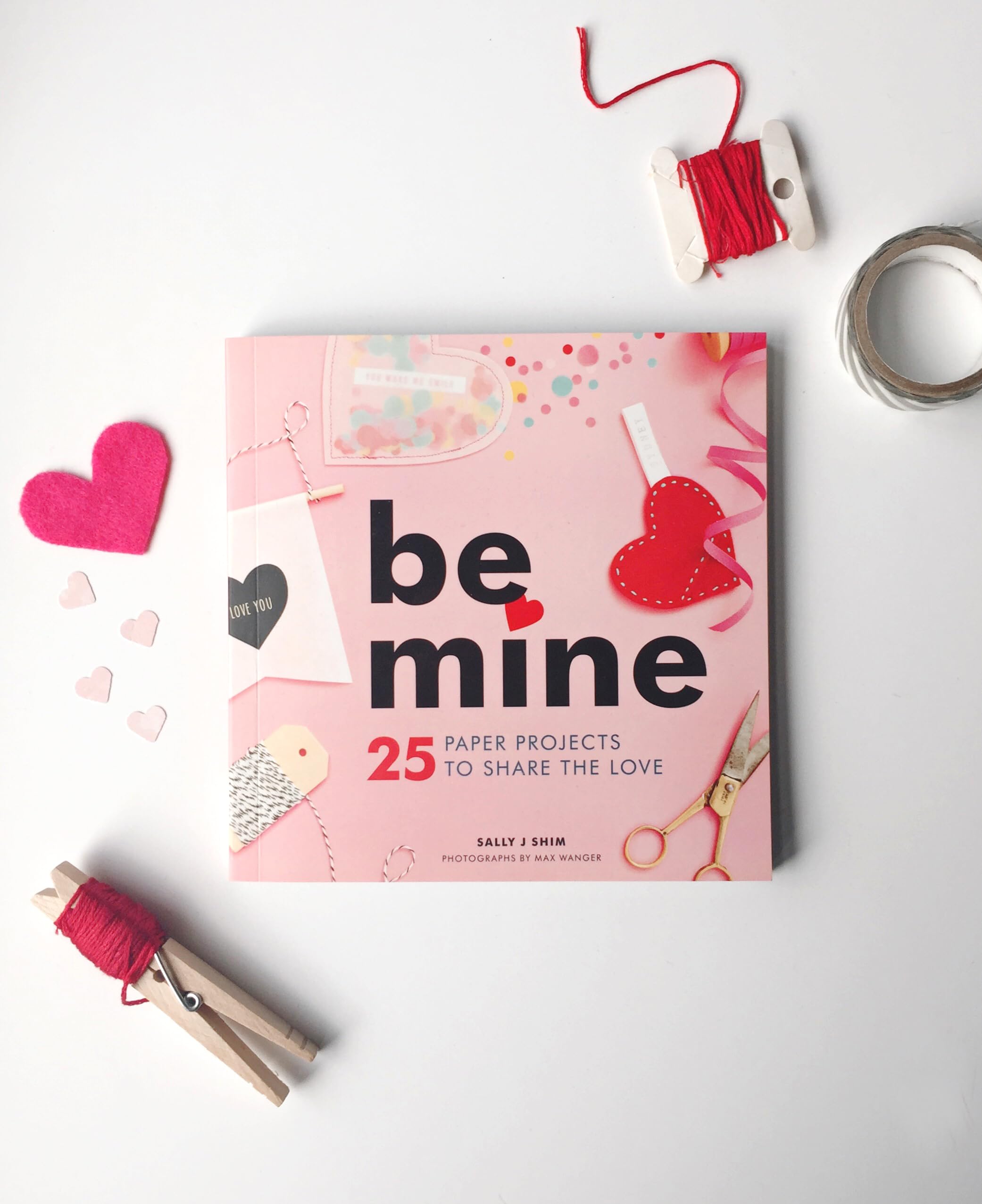 25 DIY Valentine's Day Paper Crafts - Heartfelt Love Gifts for Couples, Friends & Family | Romantic Handmade Cards, Decorations & Keepsakes
