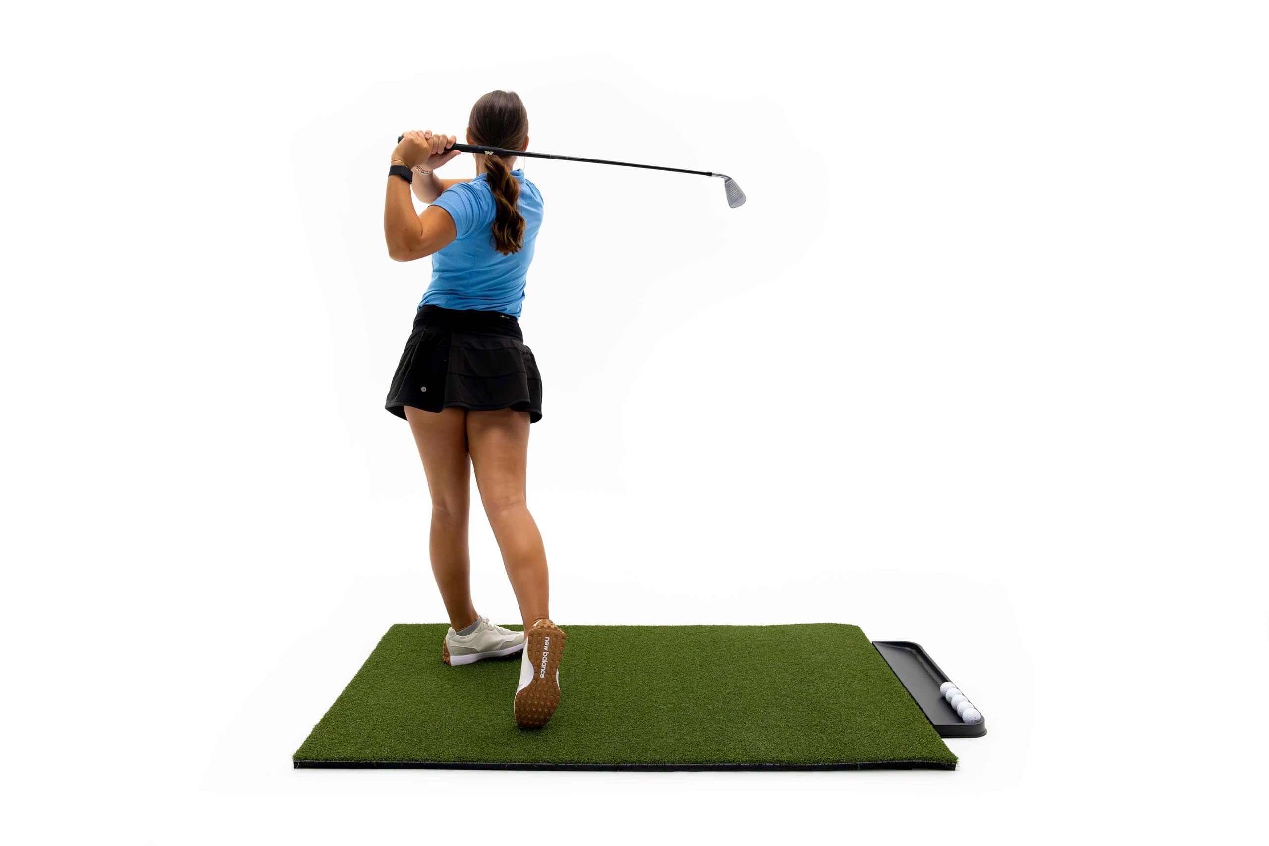 Premium Golf Practice Mat for Indoor & Outdoor Use - Includes Bonus Golf Tray & 3 Rubber Tees - Perfect for Home, Office, Backyard & Driving Range Training