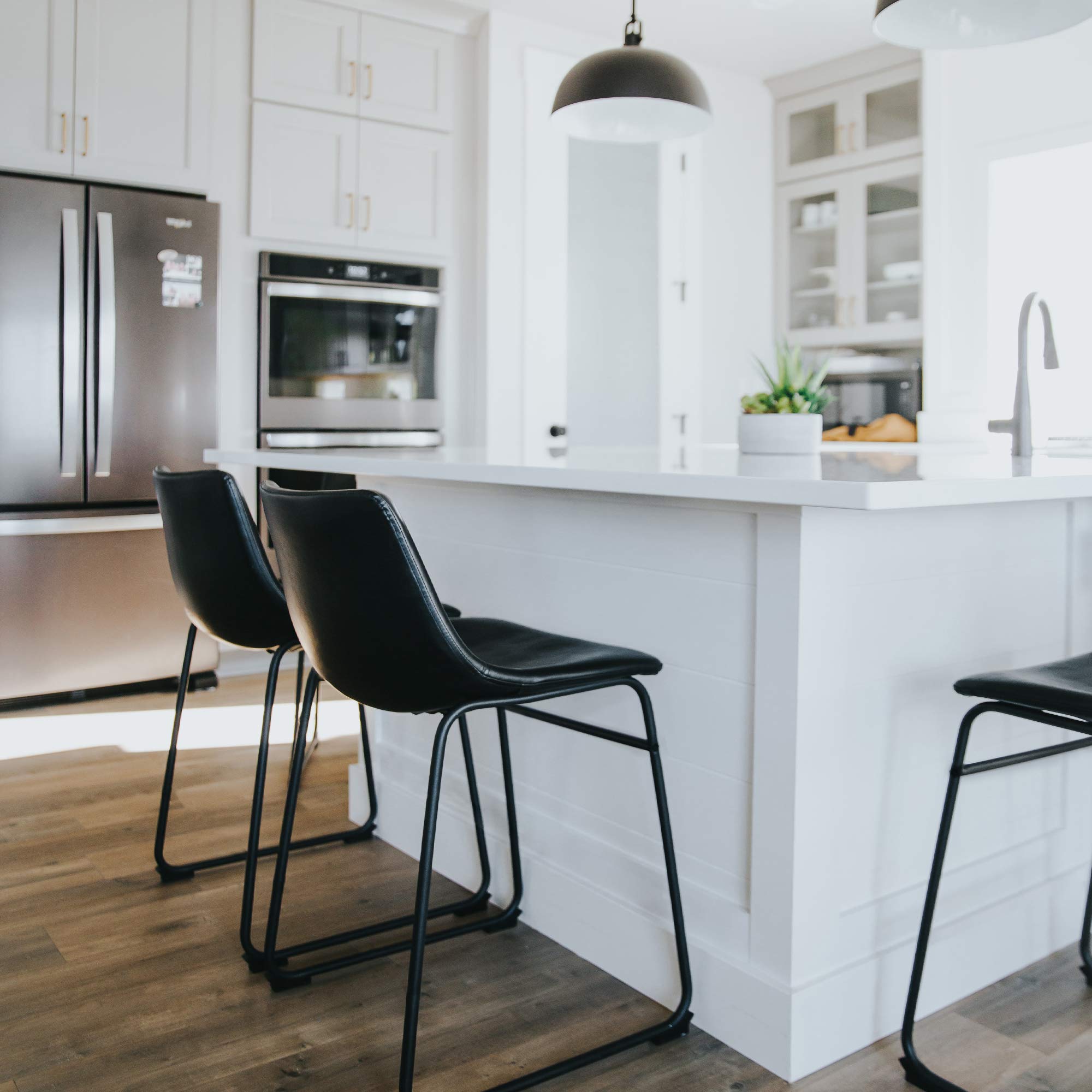 ZENY Set of 2 Modern Upholstered Dining Chairs with Metal Legs - PU Leather Armless Side Chairs for Kitchen, Dining Room, Bedroom & Living Room - Perfect for Small Spaces & Home Decor