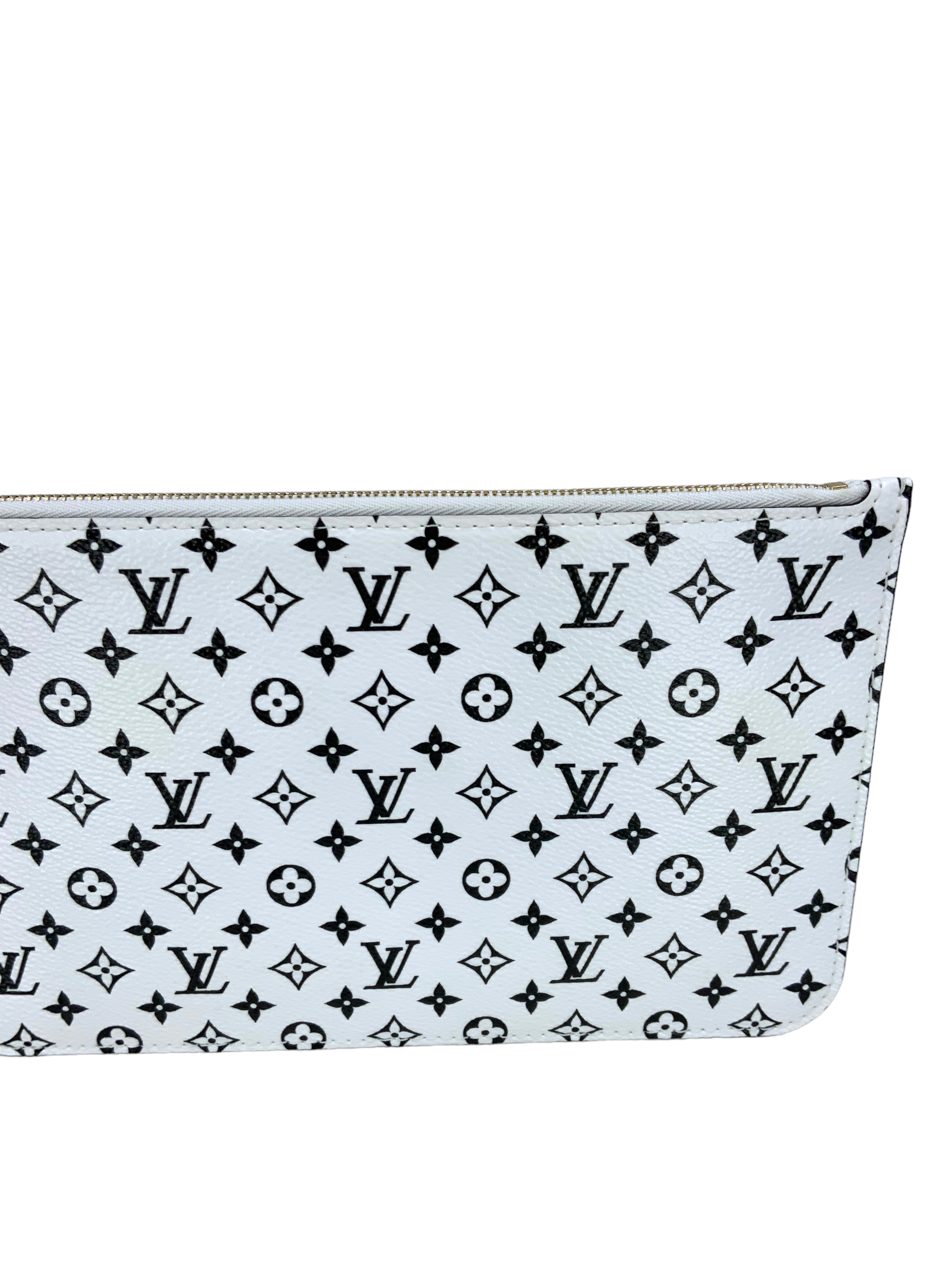 Authentic Louis Vuitton Monogram Giant Neverfull MM Pochette Handbag - Luxury Tote Bag for Women, Perfect for Work, Travel & Everyday Use