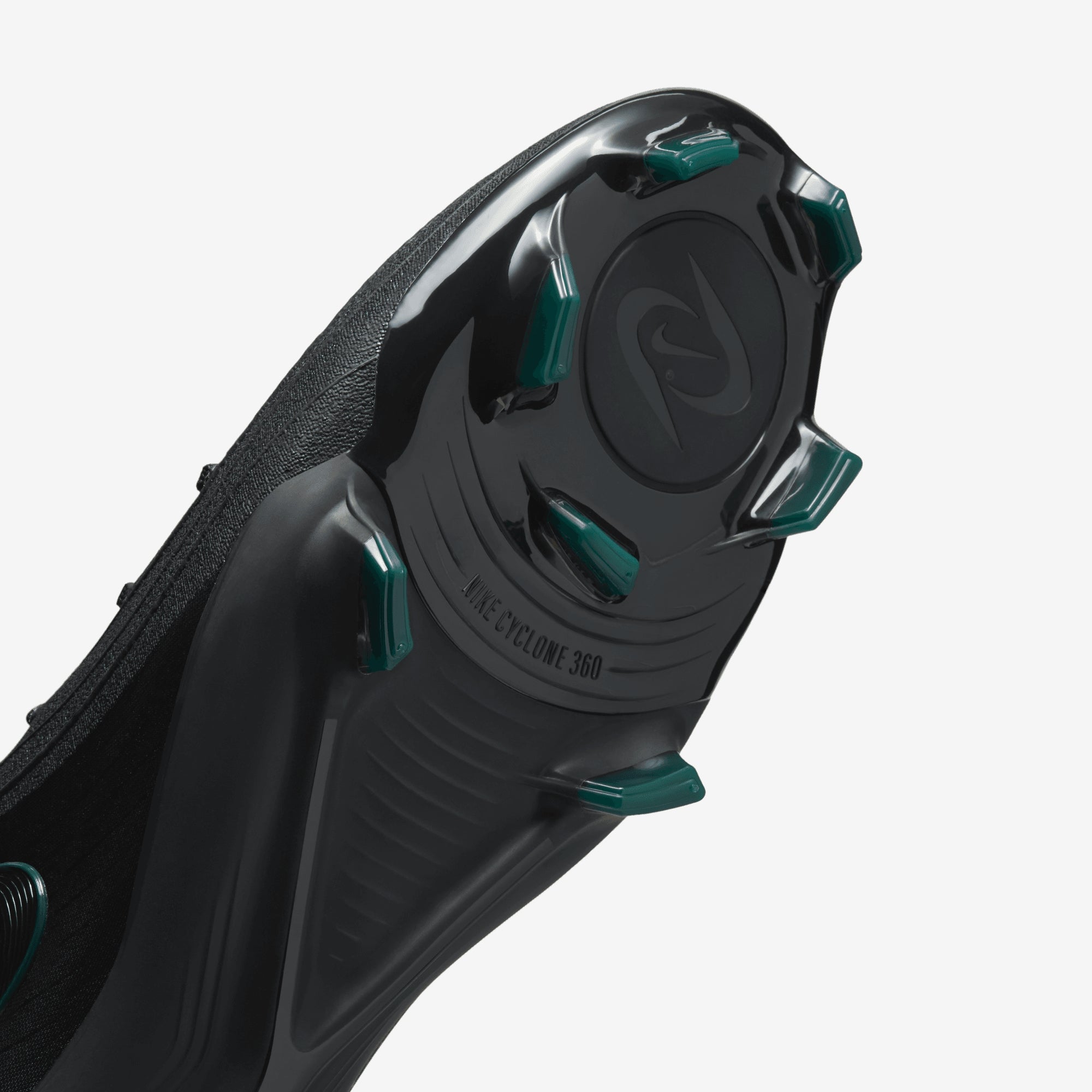 Nike Phantom Luna 2 Pro FG Soccer Cleats - Lightweight Football Shoes for Men with Dynamic Fit Collar - Perfect for Turf, Artificial Grass & Firm Ground Matches