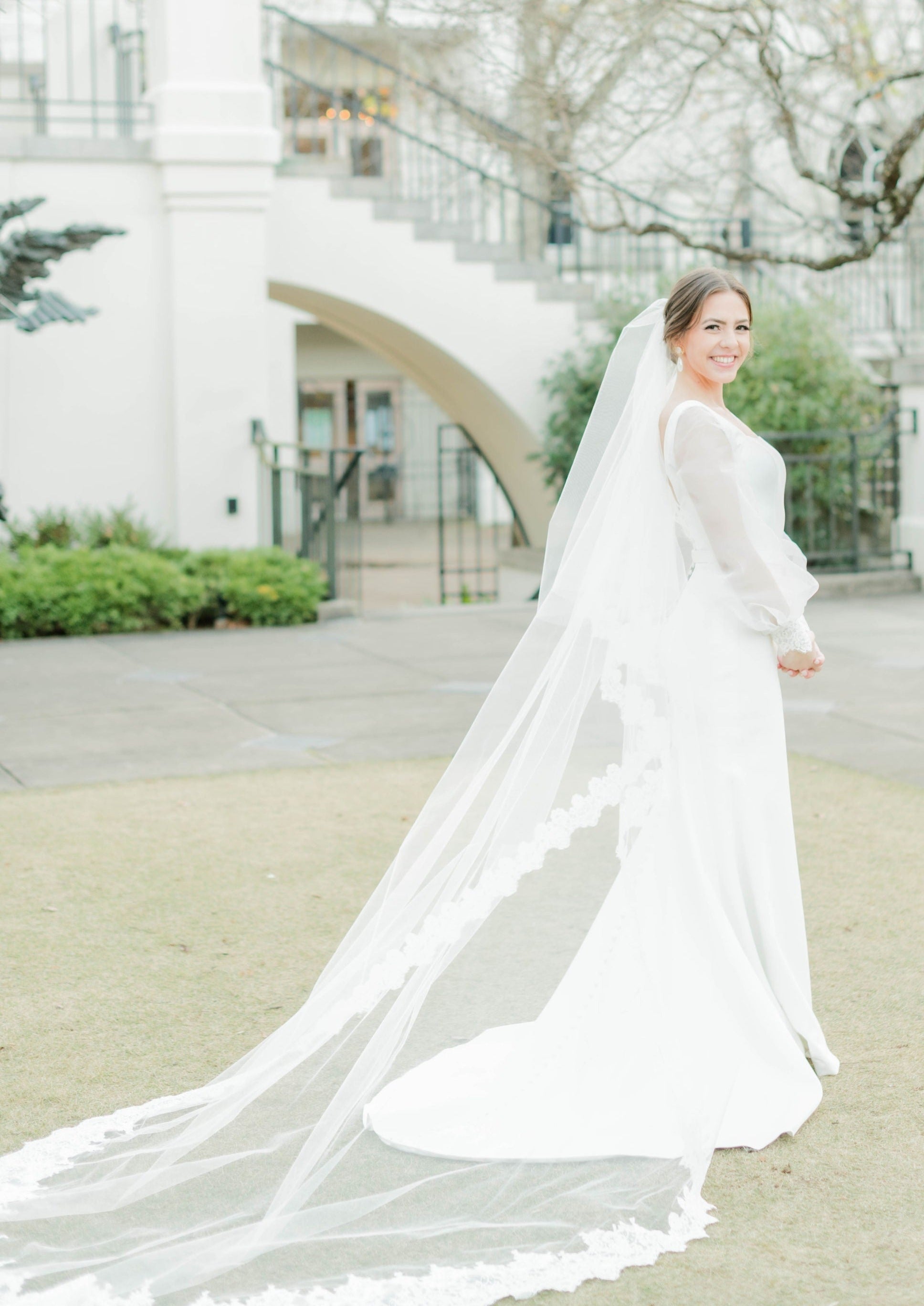 Elizabeth Lace Long Veil - Elegant Cathedral Wedding Veil with Floral Appliques | Perfect for Bridal Gowns, Formal Weddings & Photo Shoots