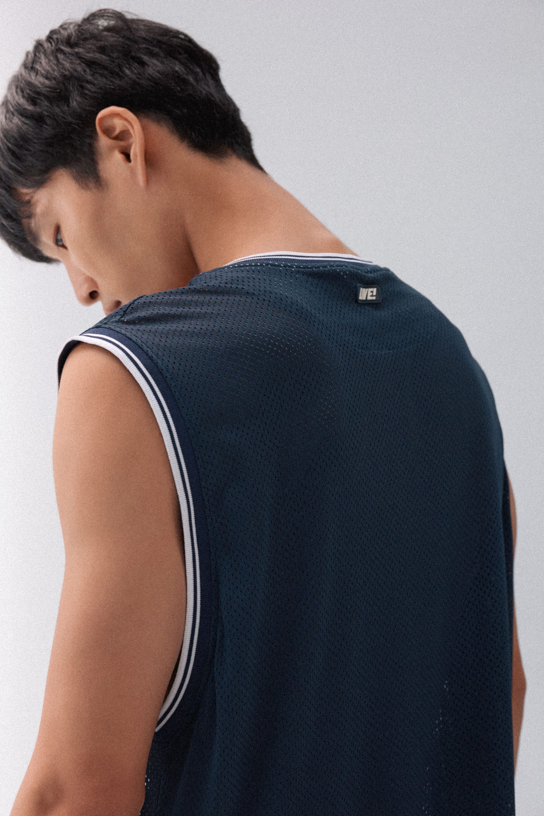 C&C Men's Tank Top - Breathable Quick-Dry Workout Shirt for Gym, Running & Summer Outdoor Activities