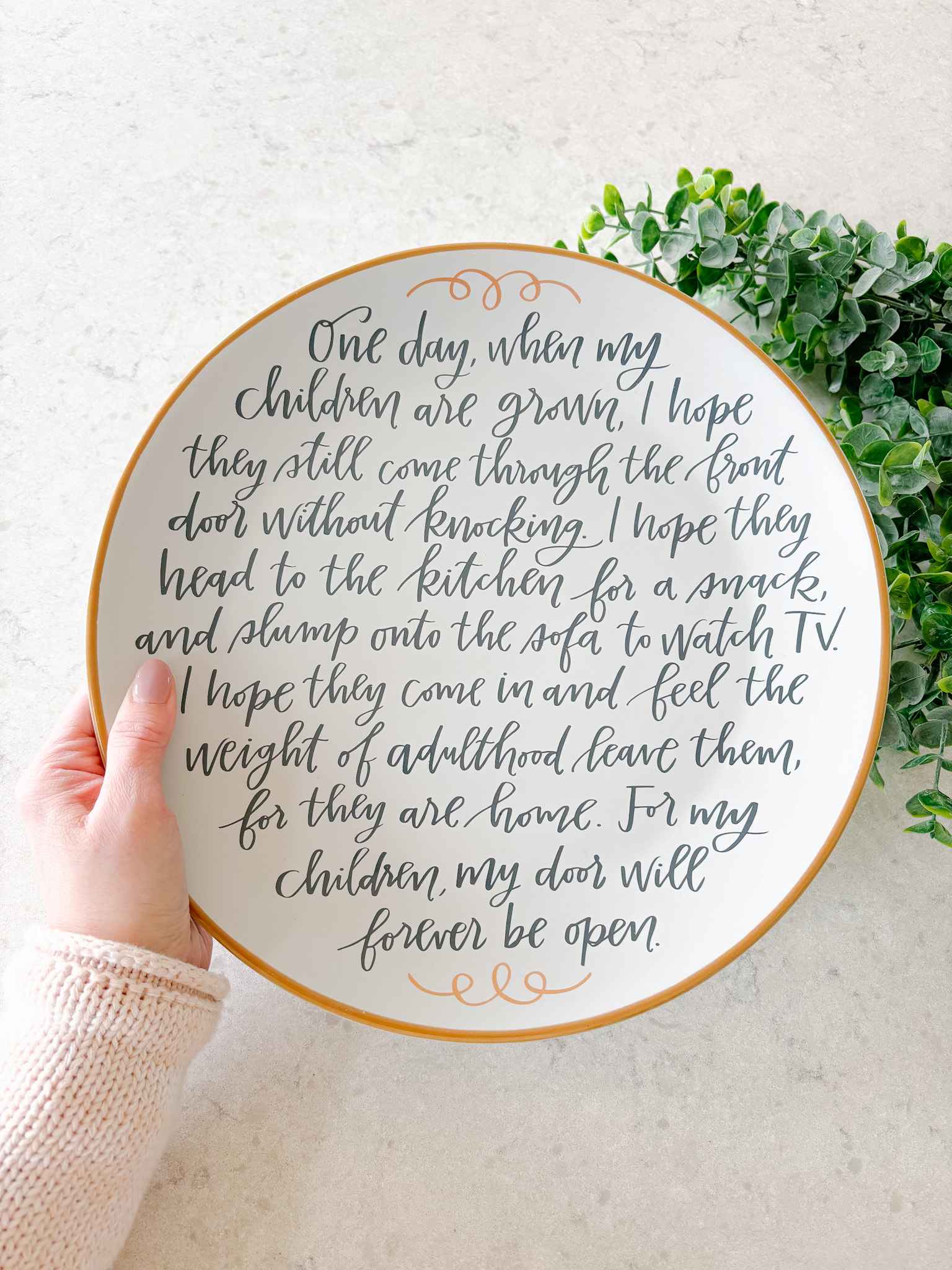 Memory Plate - Premium Quality Decorative Wall Plates for Home & Office Decor - Perfect for Living Room, Bedroom, and Kitchen Display