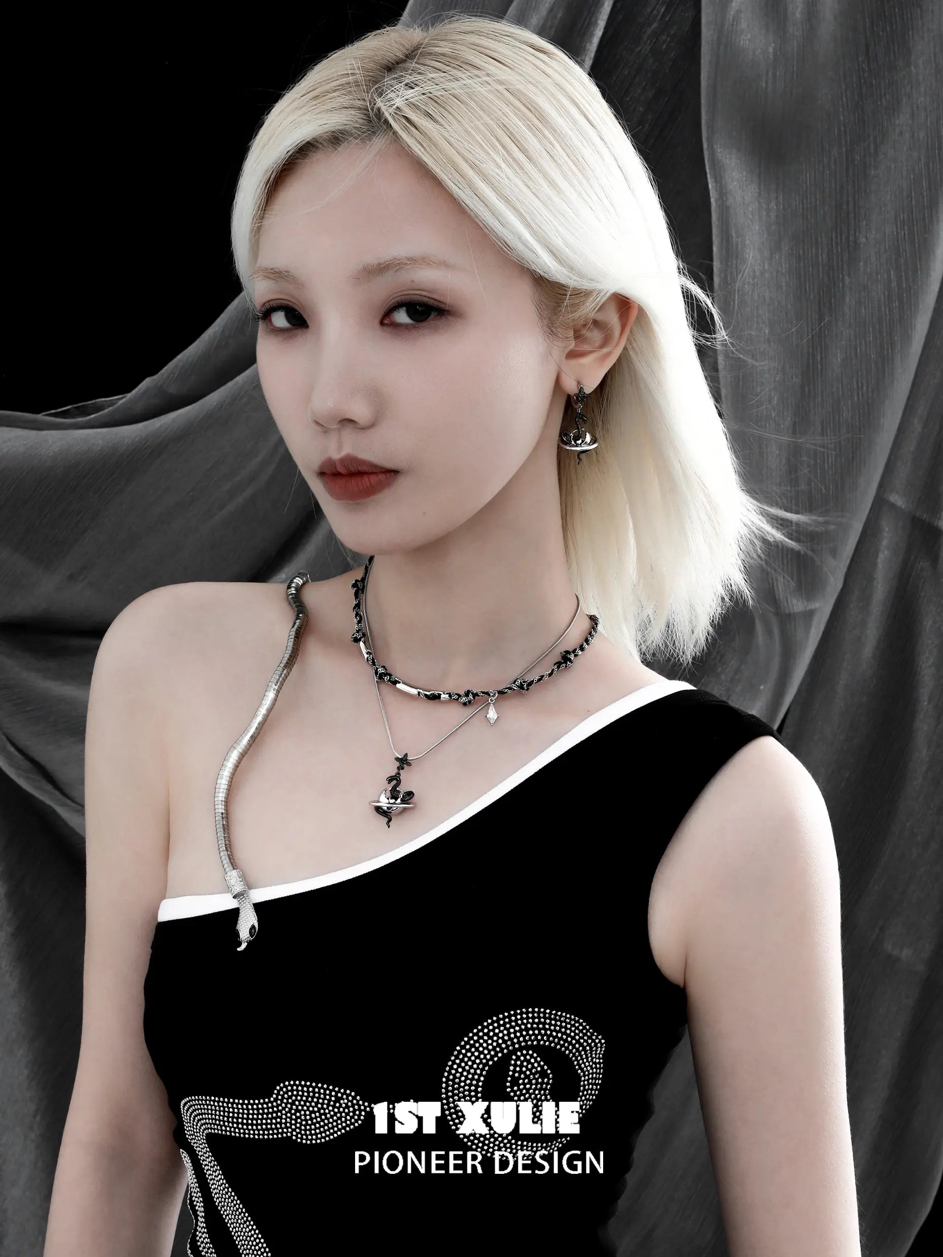 18k Platinum Plated Snake Bite Serpent Link Pendant Necklace - White & Black Entwined Design for Gothic Jewelry Lovers | Perfect for Halloween, Dark Fashion & Statement Accessories