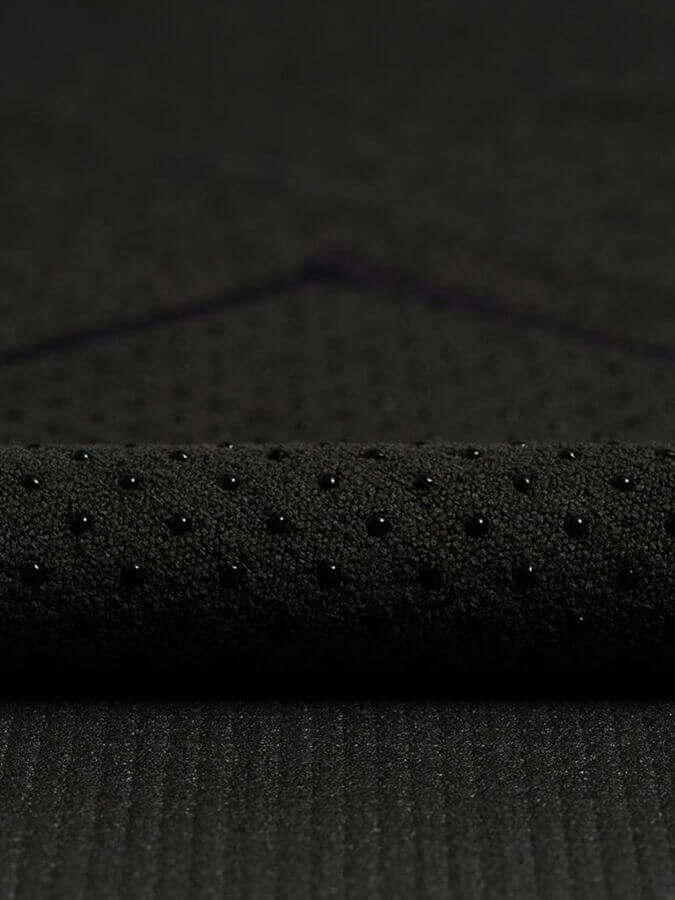 Manduka Yogitoes Non-Slip Yoga Mat Towel 71