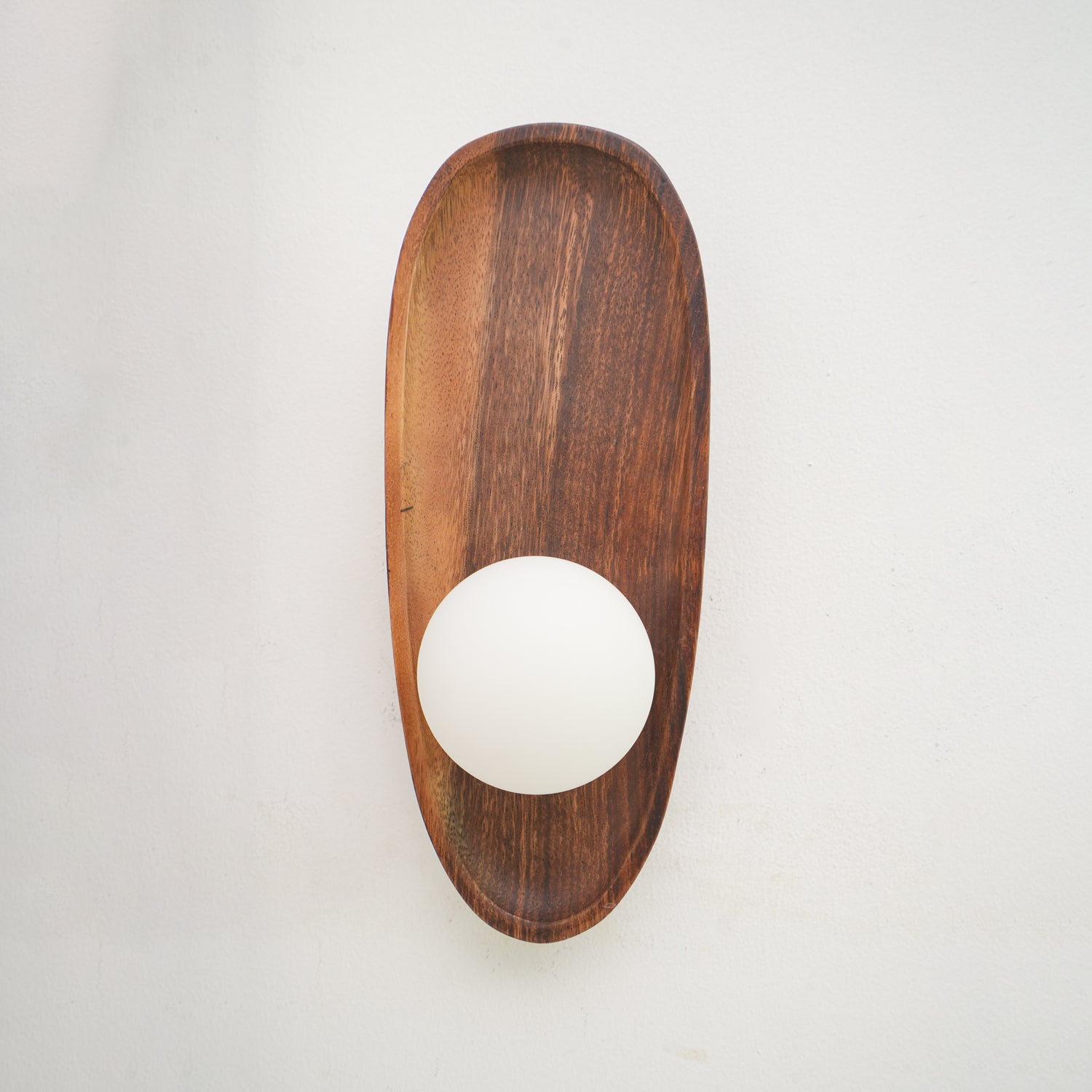 Eivor Wall Lamp - Modern LED Sconce Light Fixture for Bedroom, Living Room & Hallway - Energy Efficient Indoor Lighting