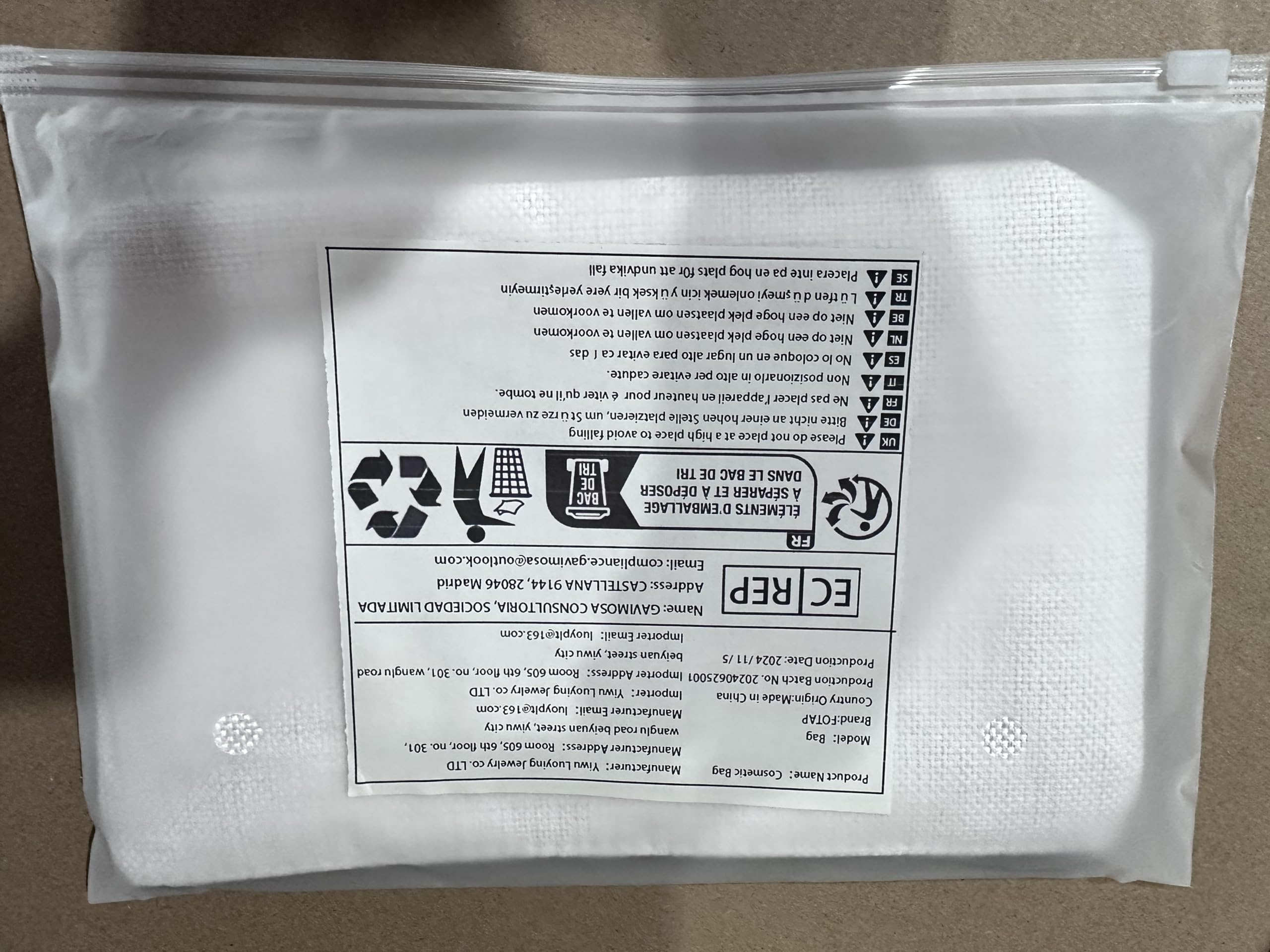 FOTAP Chemo Care Package - Chemotherapy Gift Set with Makeup Bag for Cancer Patients - Inspirational 'Chemo is Tough But You're Tougher' Design (White) - Perfect for Hospital Visits, Recovery Support & Encouragement Gifts