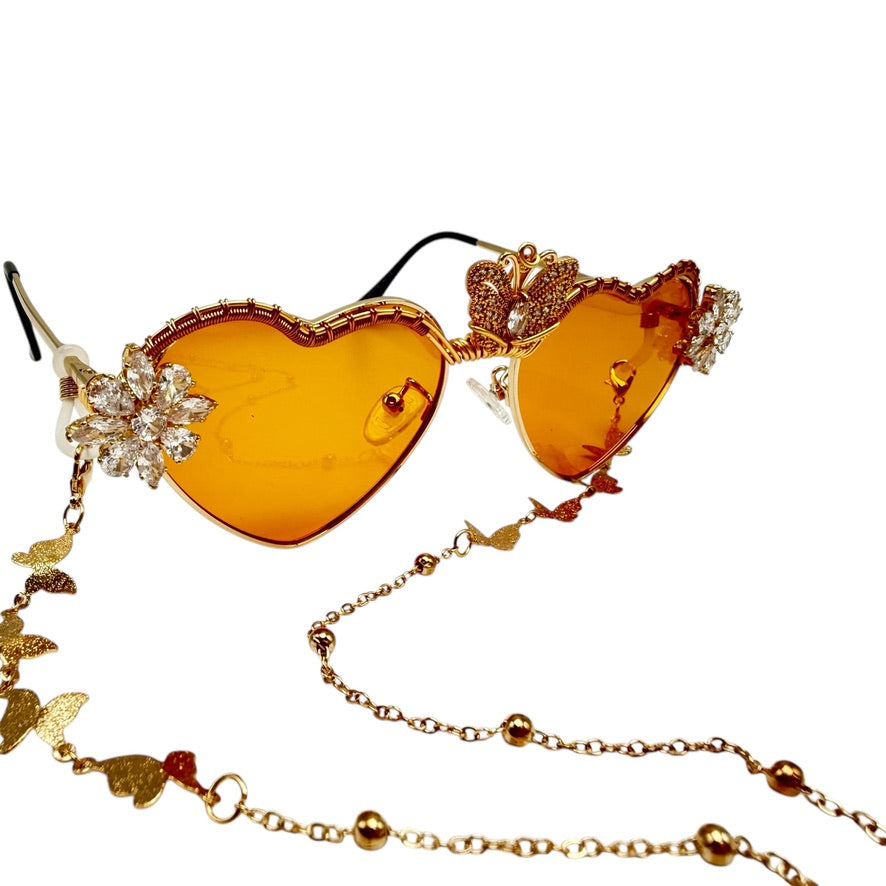 Elegant Butterfly Pendant Necklace with Chain - Perfect for Women's Jewelry, Gift Giving & Special Occasions