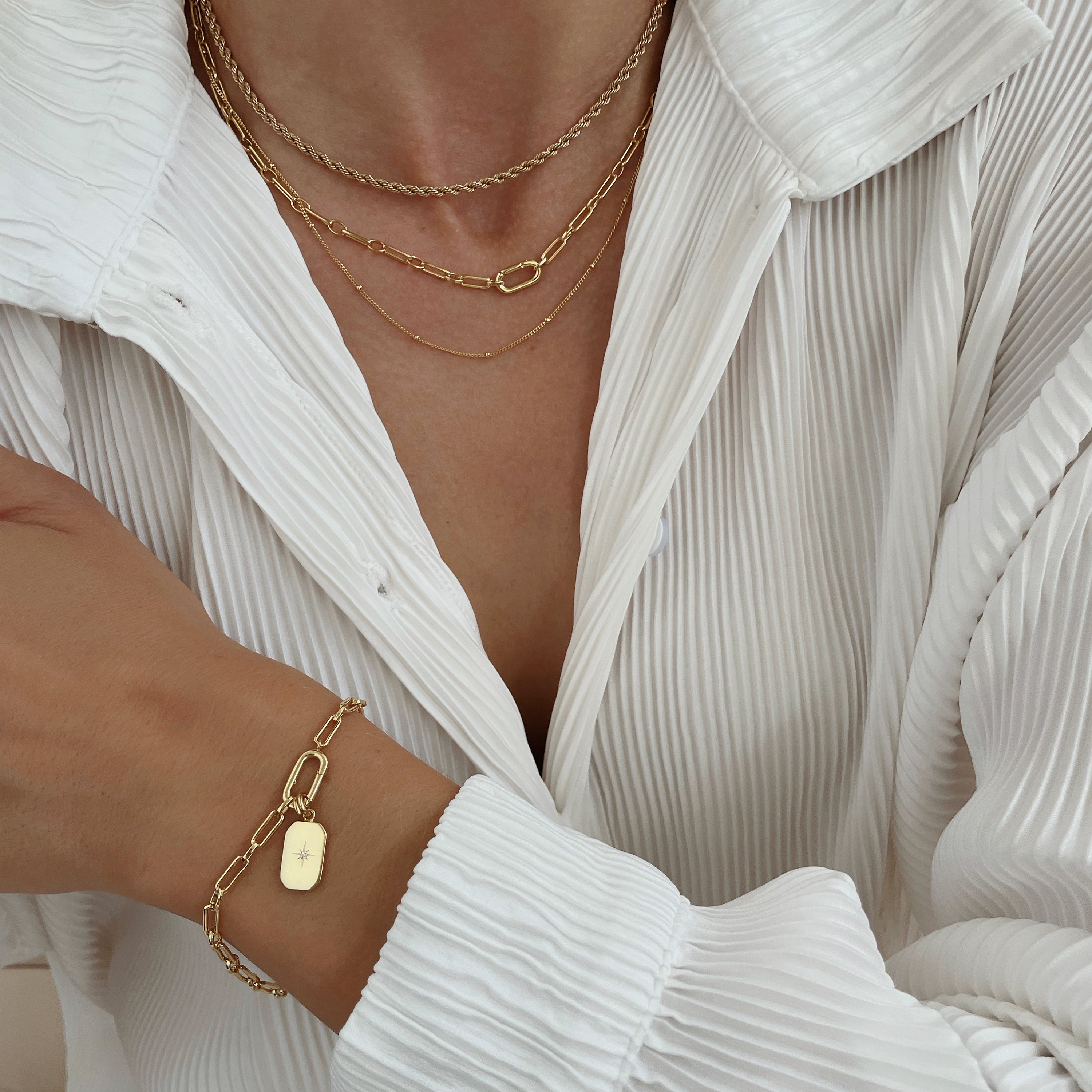Create Link Bracelet for Women & Men - Adjustable Stainless Steel Cuff Bracelet - Elegant & Durable Jewelry Gift for Everyday Wear, Parties & Special Occasions