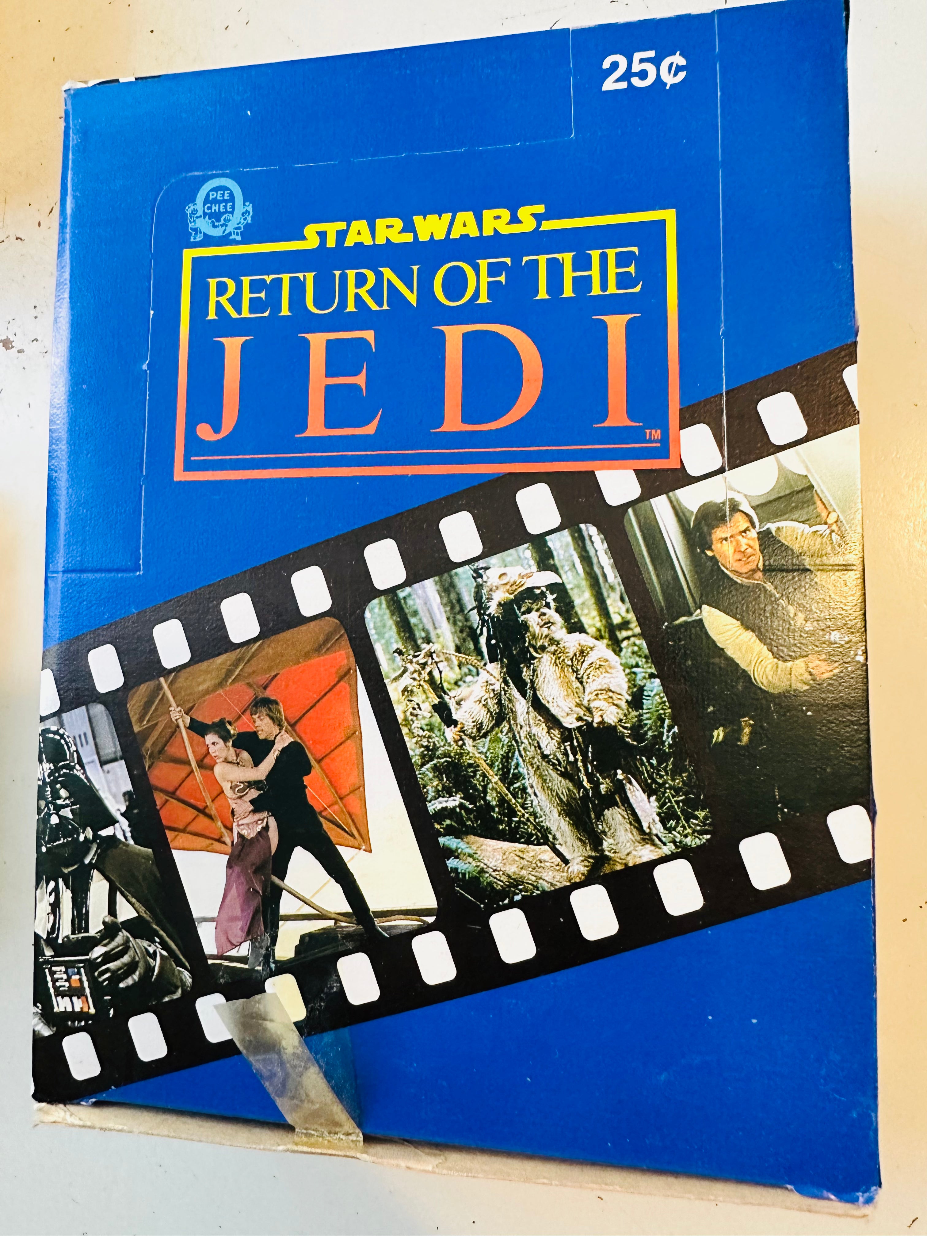 Star Wars Return of the Jedi OPC Canadian Rare 36 Packs Box 1983 - Vintage Trading Cards Collection for Collectors & Fans