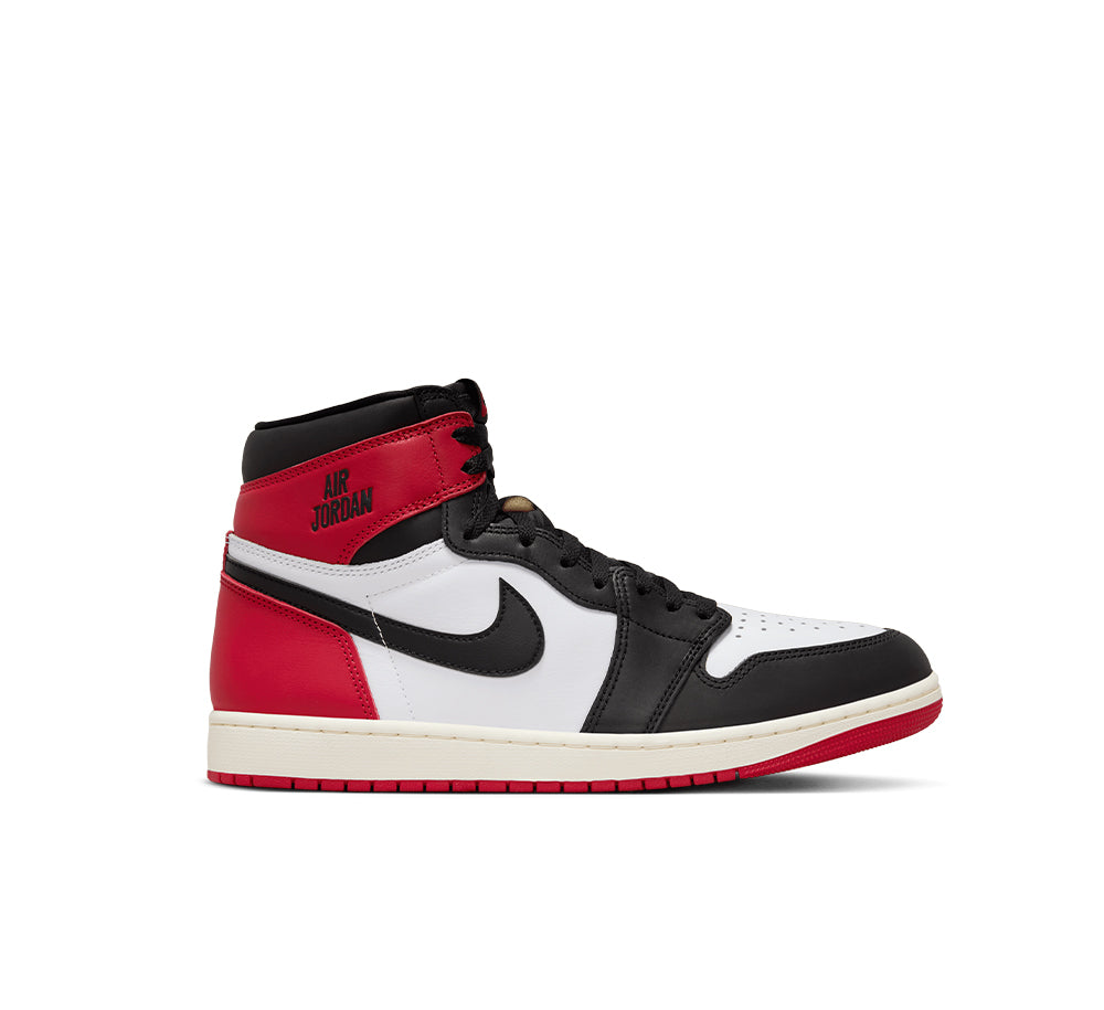 Air Jordan 1 Retro High OG Basketball Shoes - Men's Classic Sneakers for Streetwear & Sports | Perfect for Casual Wear, Basketball Games & Sneaker Collectors