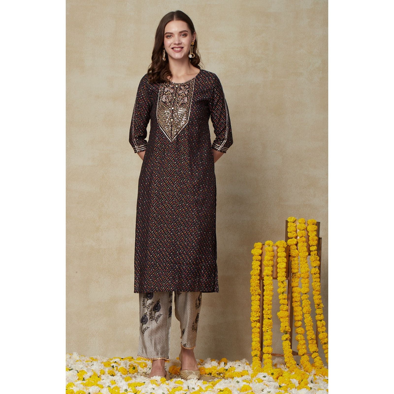 Stylish Festive Kurta Set for Women - Elegant Party Wear Outfit for Diwali, Weddings & Special Occasions