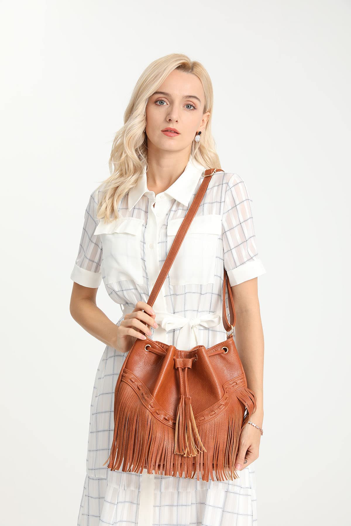 Stylish Leather Bucket Bags for Women - Crossbody Fringe Drawstring Purse with Tassel, Hobo & Shoulder Handbag - Perfect for Casual Outings, Travel & Everyday Use