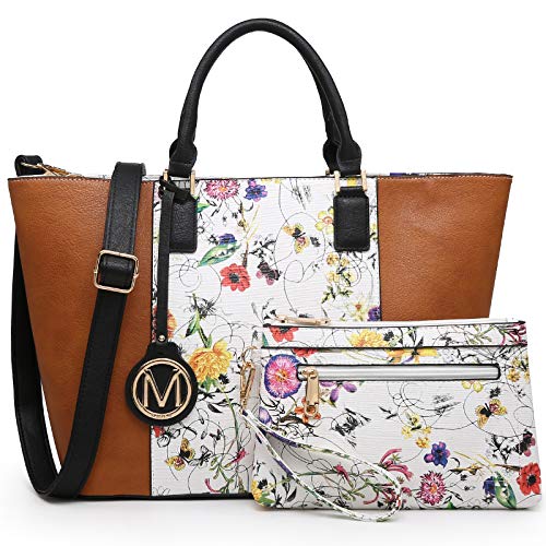 White Flower/Brown