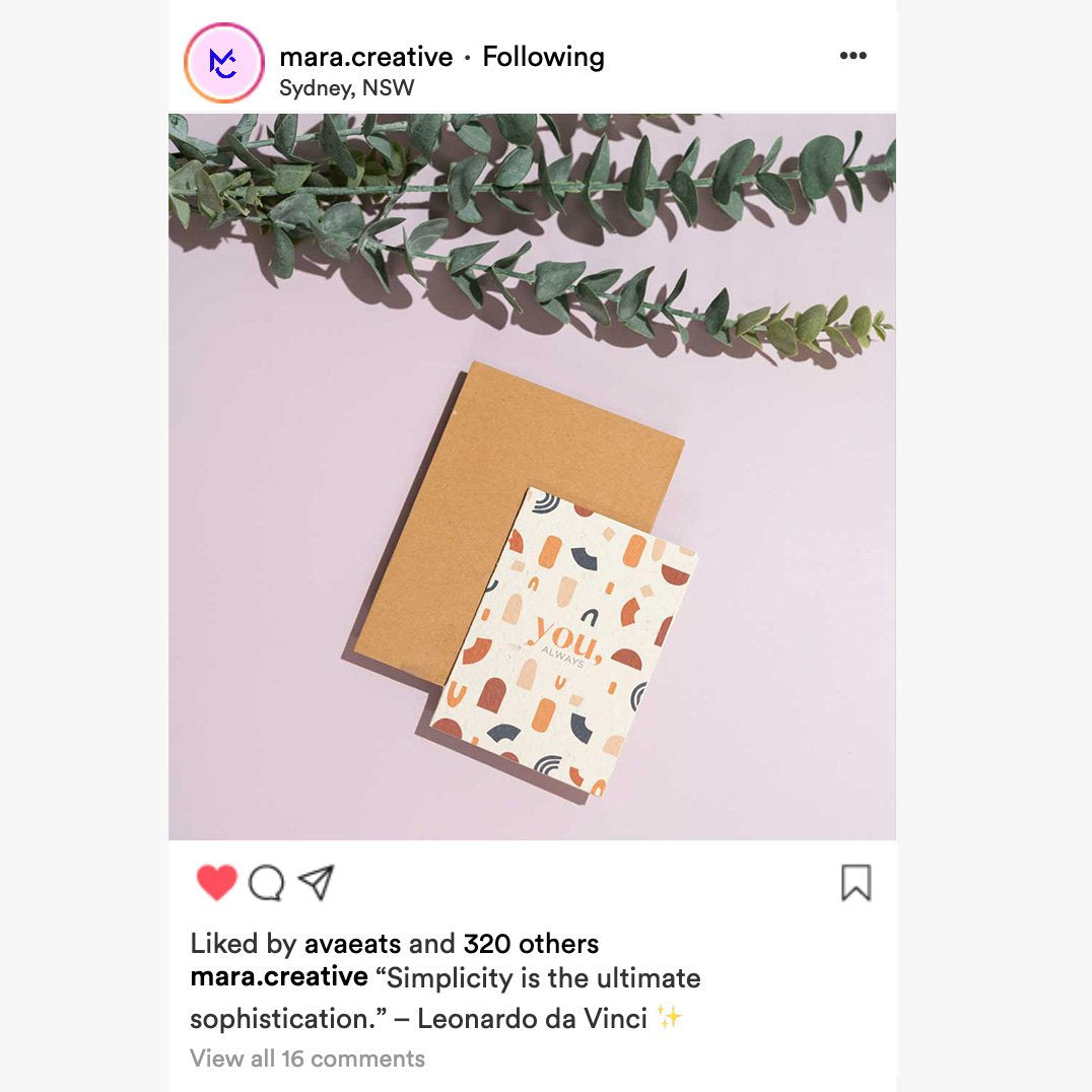 Violet Crush Flat Lay Backdrop for Instagram Photography - 56cm x 87cm Vinyl Background - Perfect for Product Shoots, Blogging & Social Media Content Creation
