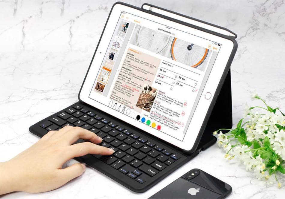 iPad Air 3 (2019) Case with Bluetooth Keyboard & Apple Pencil Holder - Slim Protective Cover for Work, School & Travel