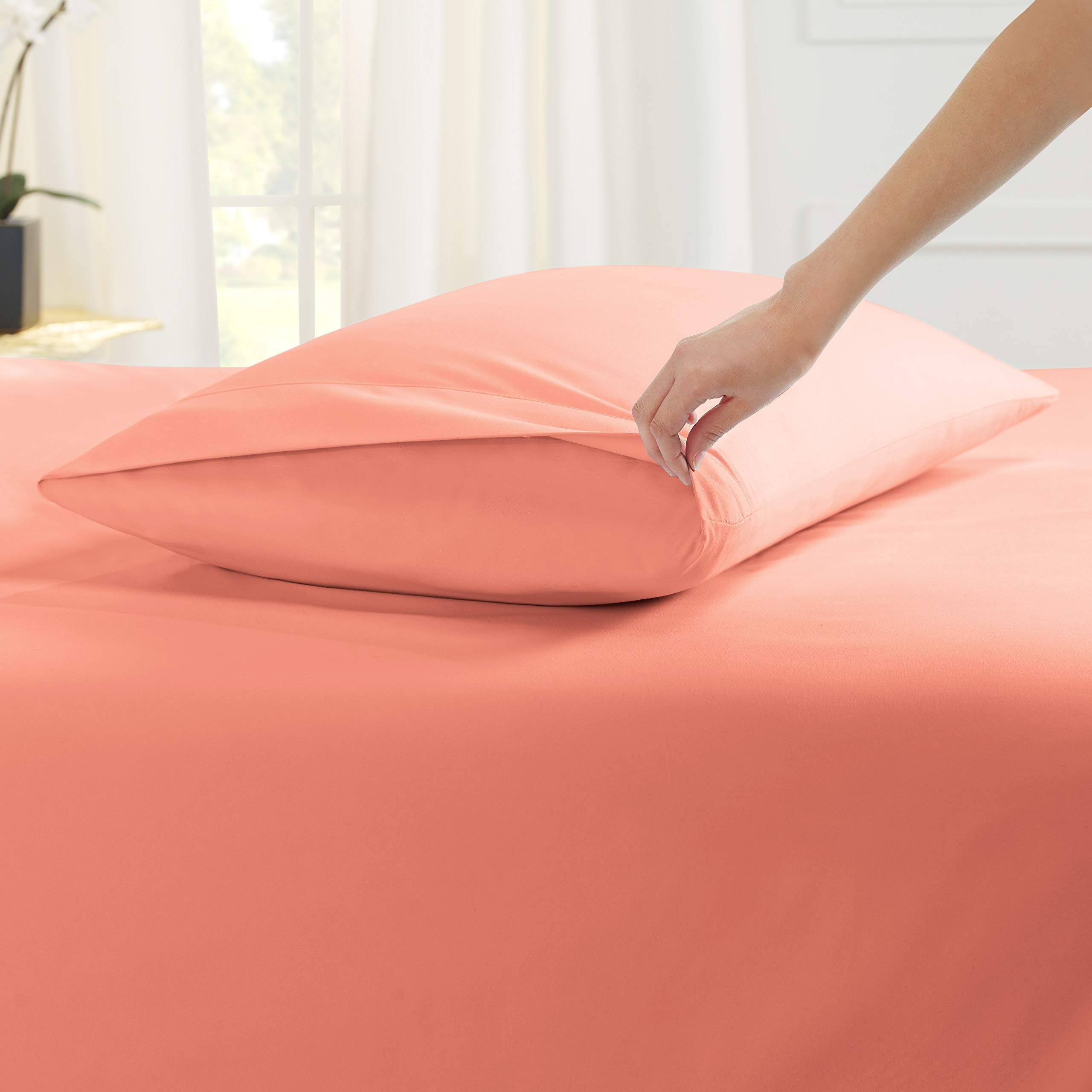 Empyrean Soft Queen Size Pillowcases Set of 4 - Standard Size Bedding Pillow Covers in Misty Rose - Perfect for Bedroom, Guest Room, and Hotel Decor