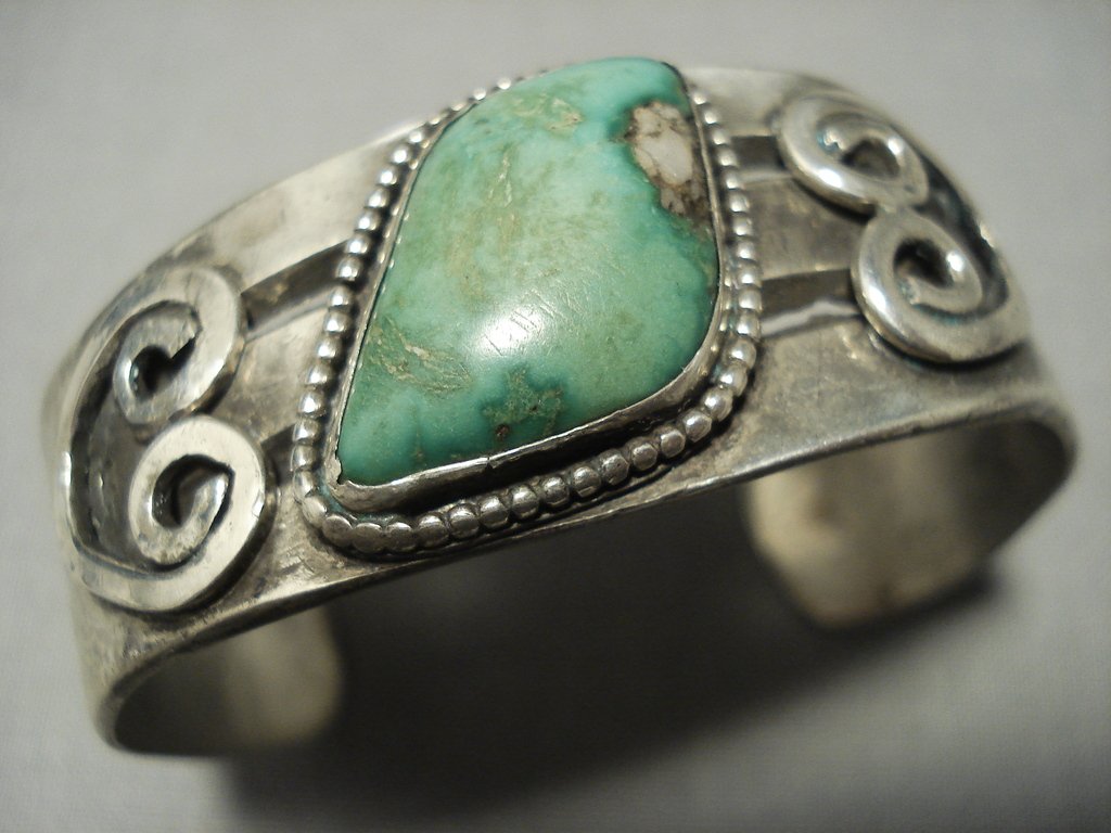 Vintage 1920s Navajo Silver Turquoise Bracelet - Handmade Native American Jewelry with Cerrillos Turquoise for Boho Fashion & Western Style Accessories