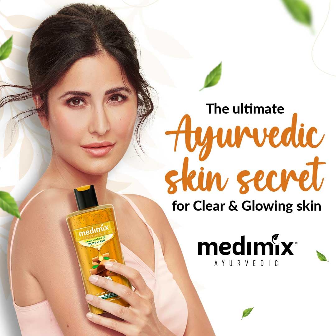 Medimix Ayurvedic Body Wash with Sandal & Eladi Oil - 250ml + 50ml | Herbal Shower Gel for Clear, Glowing & Tan-Free Skin | Paraben & Sulfate Free | Perfect for Daily Skincare & Relaxing Bath Time