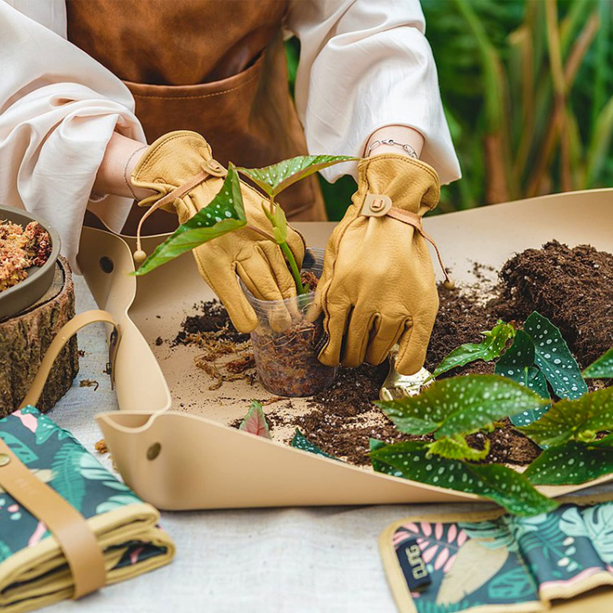 Waterproof Leather Plant Repotting Mat - 30