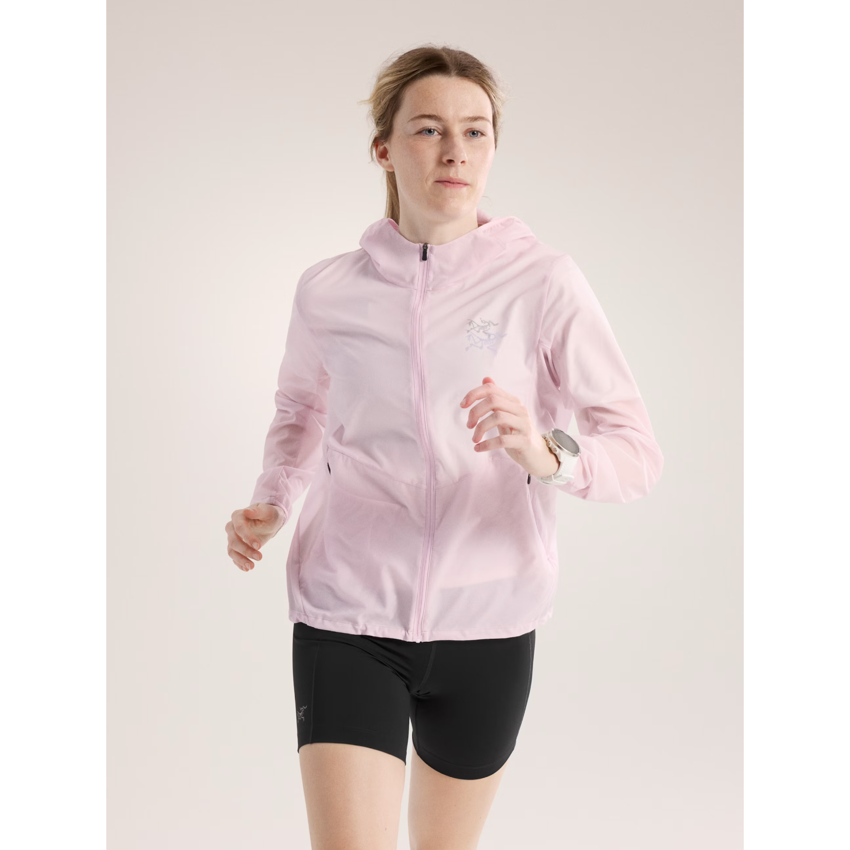 Arc'teryx Women's Incendo Airshell Hoody - Lightweight Running Jacket with Breathable Wind Protection - Perfect for Trail Running & Outdoor Activities