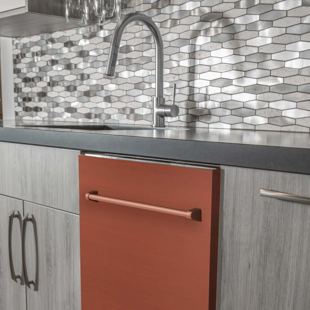 ZLINE 24 Inch Built-In Dishwasher with Copper Top Control, Stainless Steel Tub & Traditional Handle - 52dBA Quiet Operation (DW C H 24) - Perfect for Modern Kitchens & Open-Concept Homes