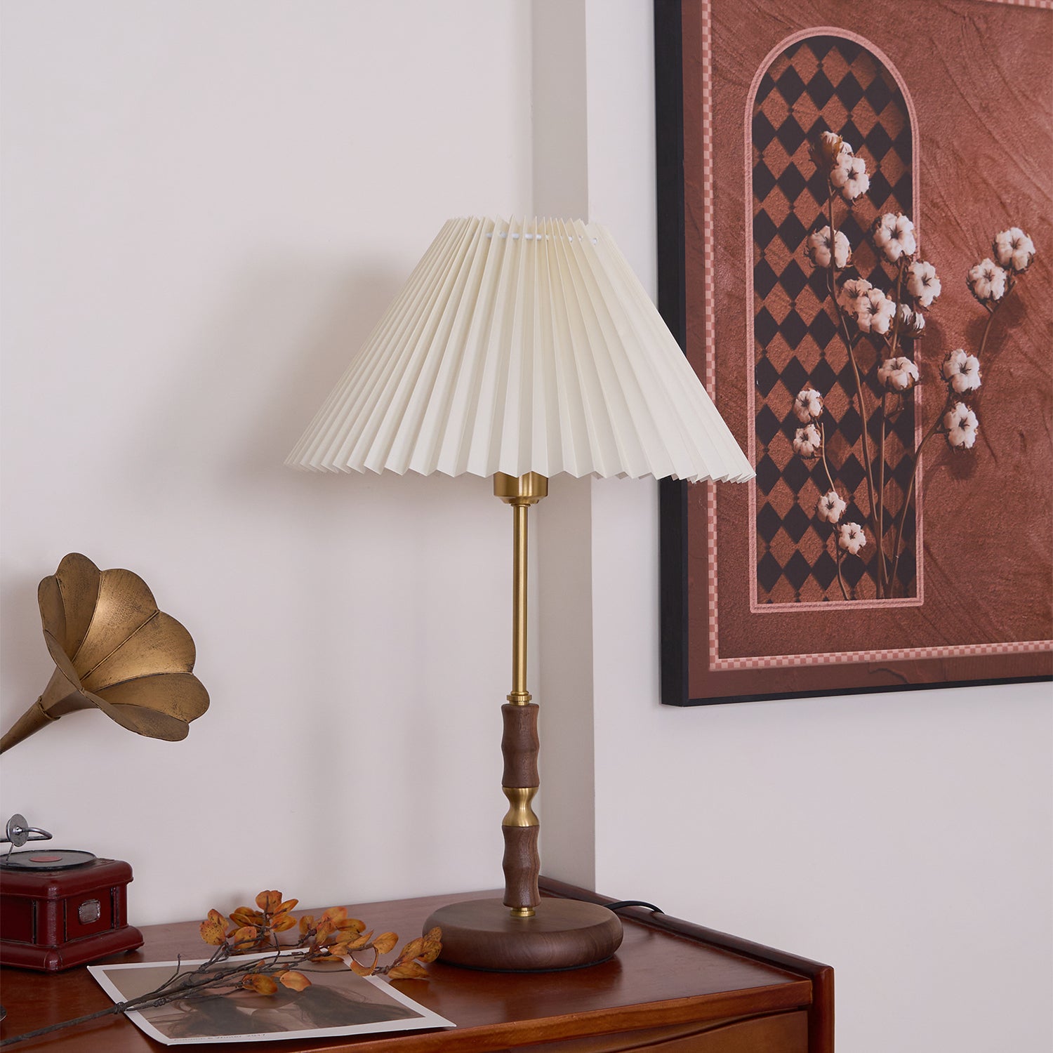 Le Klint Table Lamp - Modern Scandinavian Design LED Light for Living Room, Bedroom & Office - Perfect for Reading, Relaxing & Decor