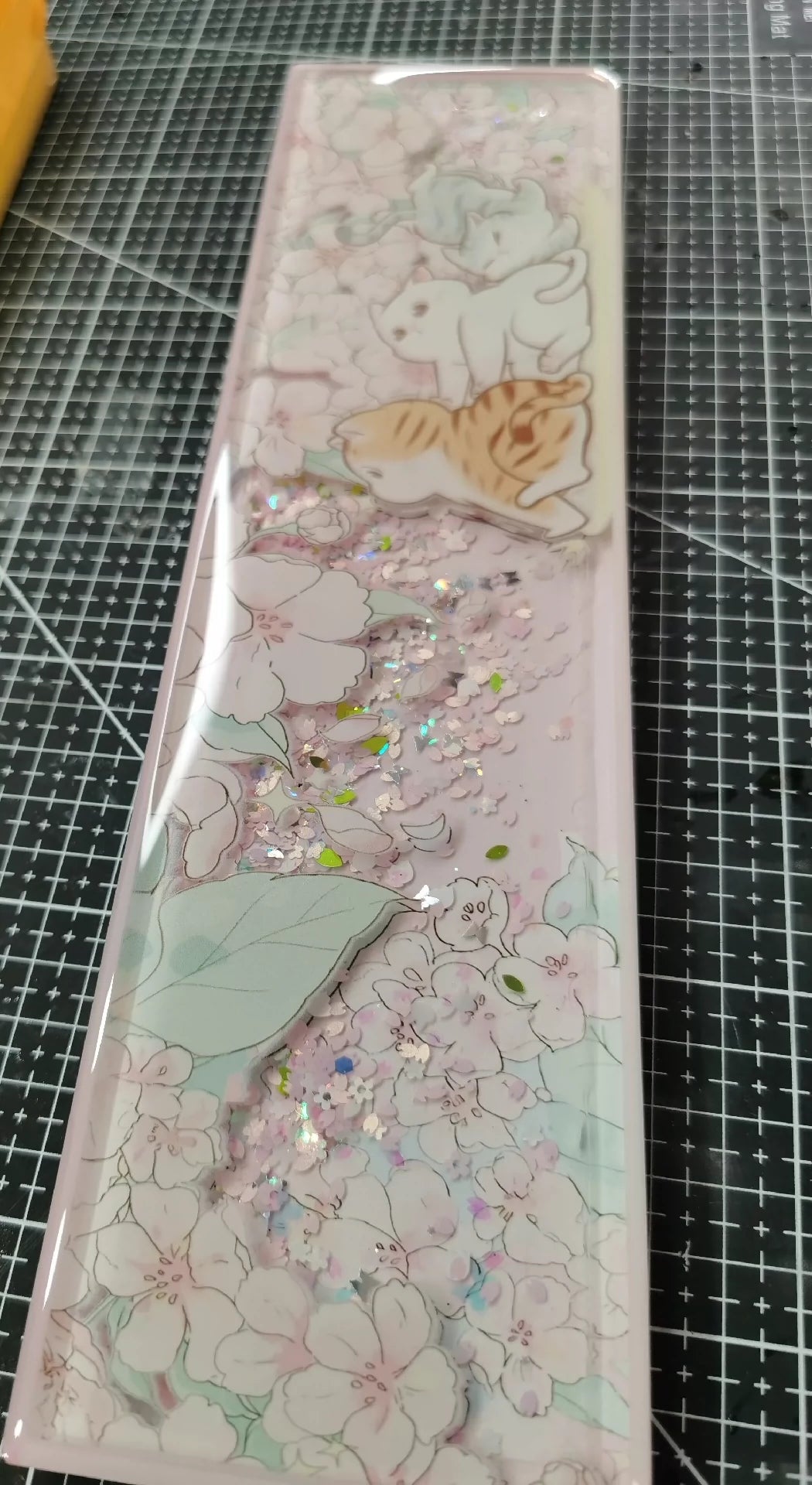 Pink Cherry Blossom Cat Flowing Sand Resin Keyboard Wrist Rest - Handmade Custom Ergonomic Keyboard Accessory for Typing Comfort & Gaming Support - Perfect for Office, Home & Gaming Setups