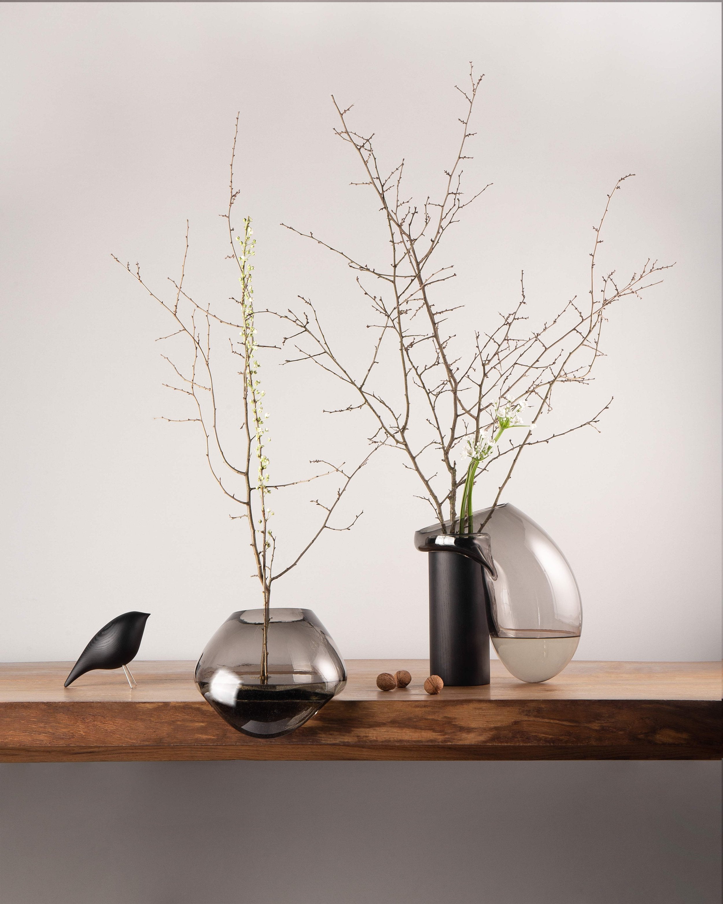 Noom Gutta Vase - Modern Ceramic Flower Vase for Home Decor, Wedding Centerpieces & Office Desk Accessories