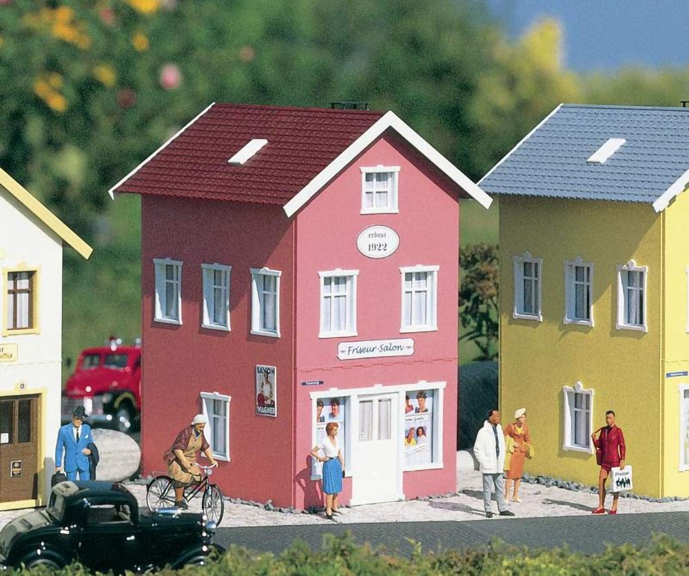 Piko 62068 G Scale Garden City Gunillas Hair Model Train - Perfect for Model Railroad Enthusiasts & Collectors | Great for Garden Train Layouts & Indoor Displays