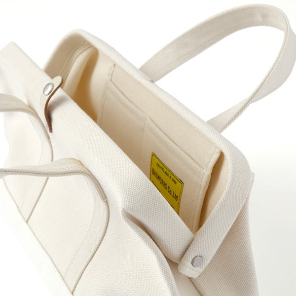 Stylish Black Doctor's Bag Design Handbag for Women - Perfect for Work, Travel & Everyday Use