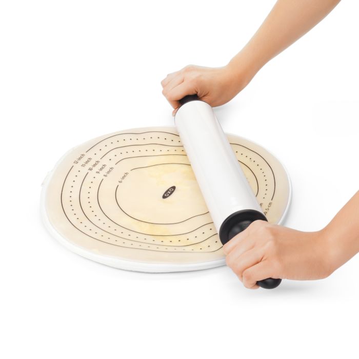 OXO Dough Rolling Bag - Non-Stick Pastry Mat for Baking, Pie Crust, Cookies & Bread - Perfect for Home Bakers & Professional Chefs - Kitchen Essentials for Easy Dough Preparation