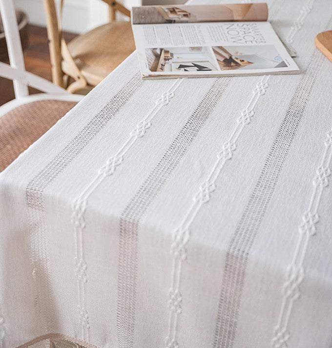 Rustic Farmhouse Tablecloth - Linen Rectangular Table Cover for Kitchen & Dining Room - Large Rectangle & Oval Table Cloth - Perfect for Family Dinners, Holiday Gatherings & Farmhouse Decor