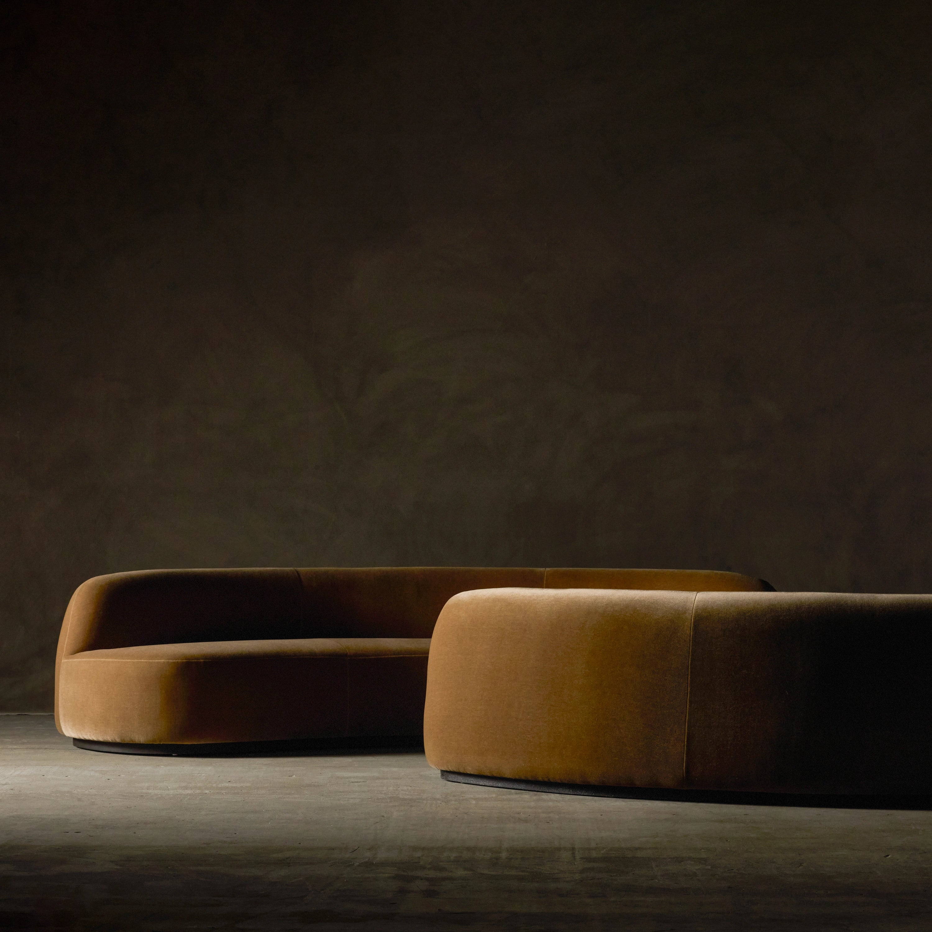 Rhine Sofa - Modern Comfortable 3-Seater Couch for Living Room, Home Theater & Lounge Areas | 125541029000