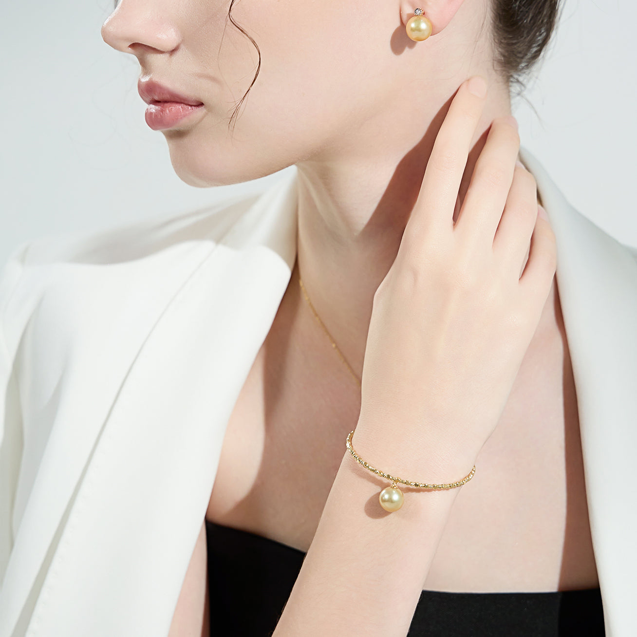 18K Solid Gold Golden South Sea Pearl Bracelet for Women - Luxury Elegant Jewelry Gift for Anniversary, Birthday & Special Occasions | KB00034