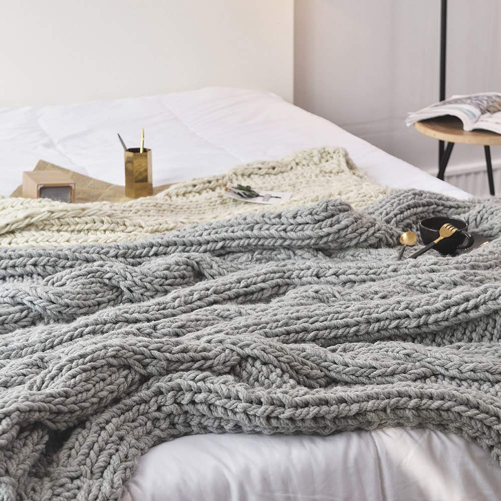 Luxury Chunky Knit Throw Blanket - Ultra Soft & Comfortable Handmade Weighted Blanket for Bed, Couch & Chair - Oversized 51x63 Inch (130x160cm) in Beige/Grey - Perfect for Cozy Nights, Relaxing & Home Decor