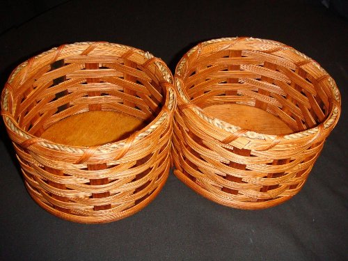 Amish Handmade Double Peanut Basket - 6.5x4.25 Inch Shell & Hull Organizer - Perfect for Man Cave, Home Bar & Coffee Table - Healthy Snack Storage for Family & Guests - Eco-Friendly Weaved Design with Easy-Dump Rivet (Colors Vary)