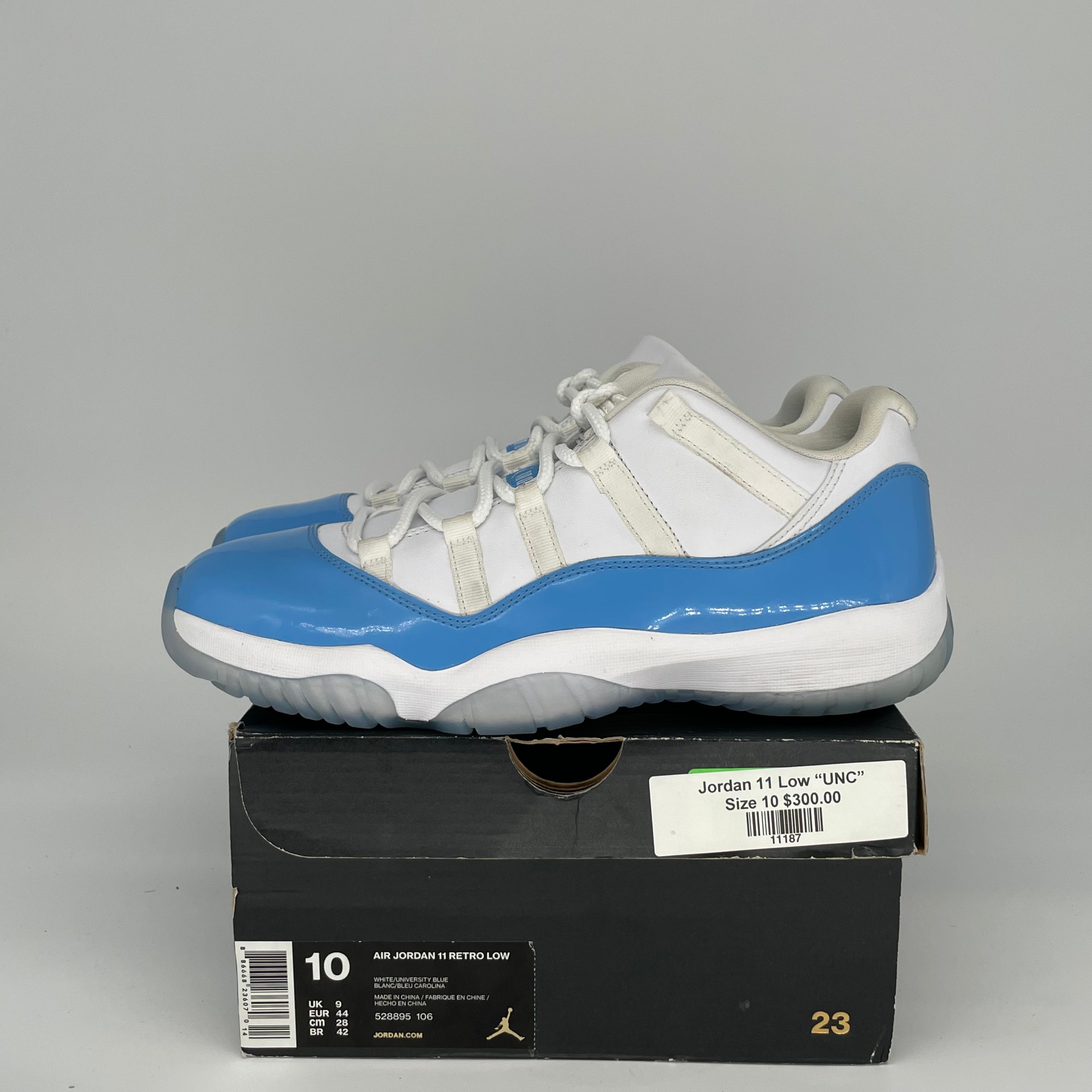 Air Jordan 11 Low University Blue Men's Basketball Shoes Size 10 (528895-106) - Perfect for Casual Wear, Street Style & Court Performance