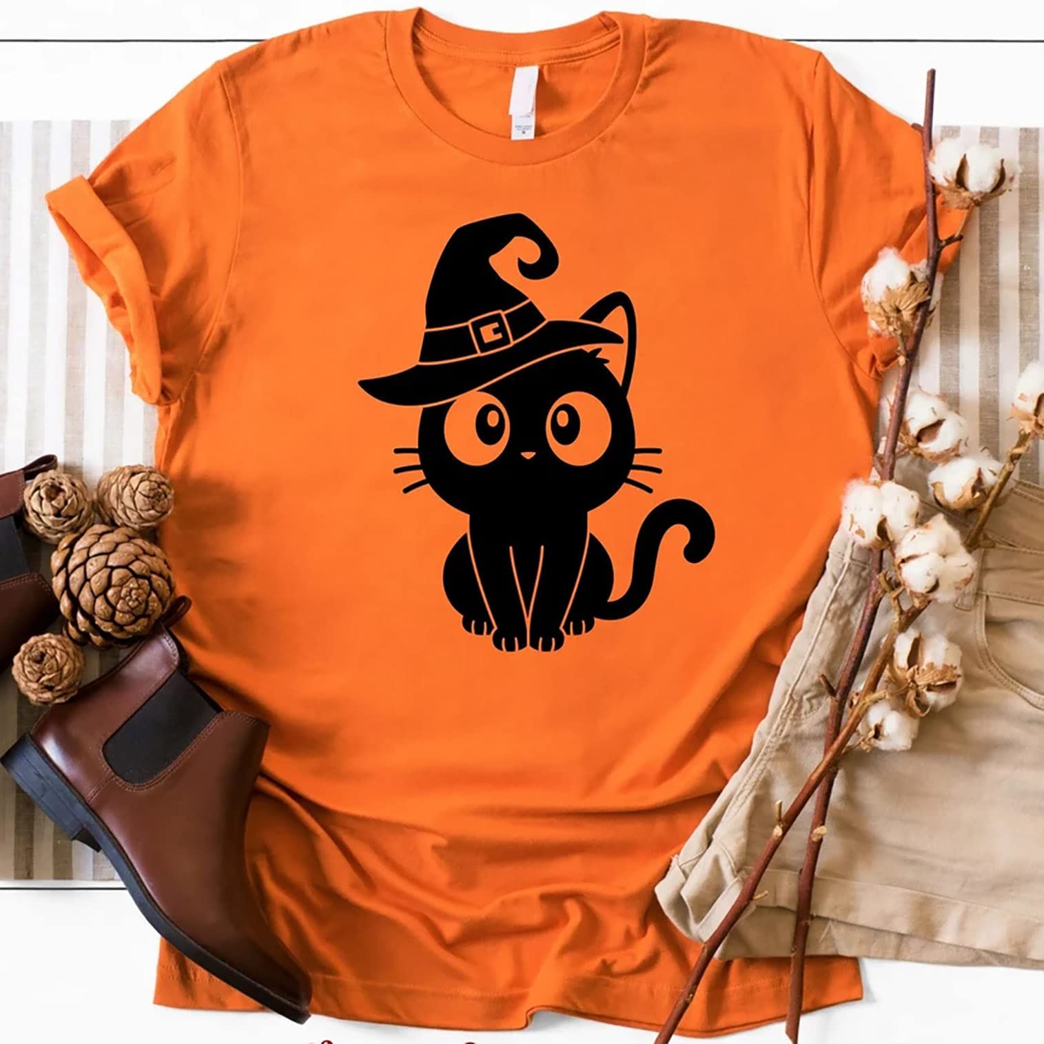 Halloween Black Cat T-Shirt - Cute Witch Cat Graphic Tee for Women & Men | Perfect for Halloween Costume, Cat Lover Gift & Spooky Party Outfit