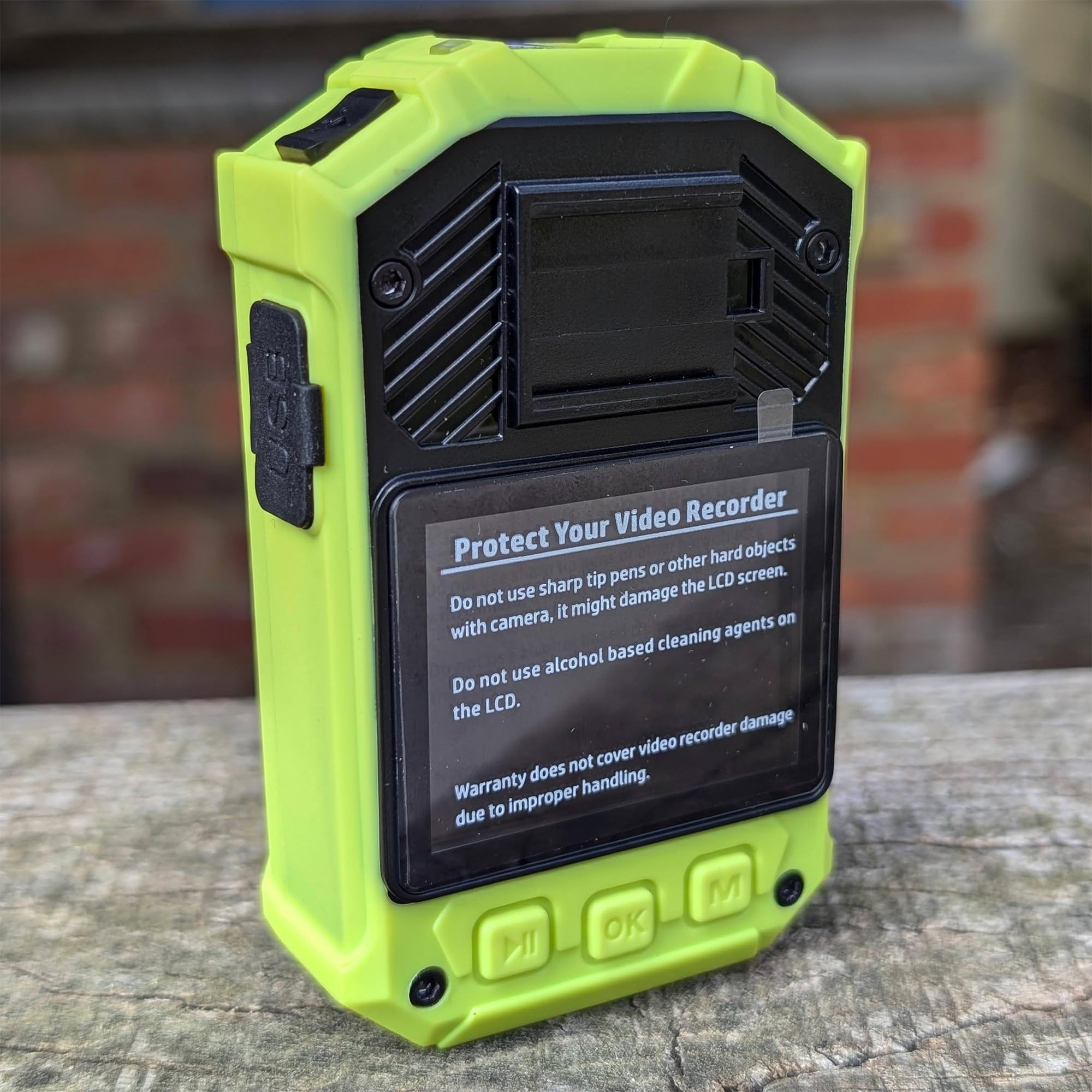 Brifield® BR1 NEO 128GB Ultra HD Wearable Body Camera - Professional Security Bodycam for Doorman, Bouncer & SIA Personnel - Neon Yellow Bodyworn Camera with Fast Click Accessories - Ideal for Personal Protection, Law Enforcement & Event Security