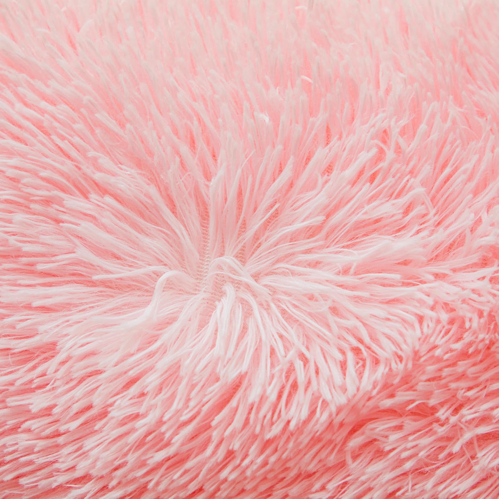 Fluffy Pink Faux Fur Comforter Cover Set - Ultra Soft Plush Bedding 3 Piece Set (1 Duvet Cover + 2 Pillowcases) for Queen Size Bed - Cozy Winter Bedroom Decor & Luxury Home Essentials