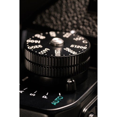 Nikon Zf Full Frame Mirrorless Camera with 40mm f/2 Lens - Professional Photography for Travel, Street & Portrait Shooting