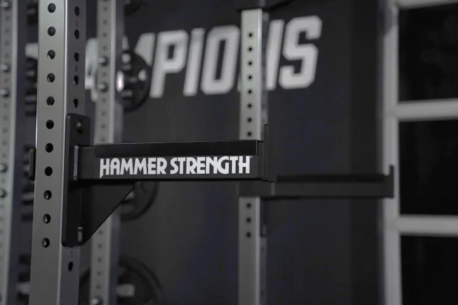 Hammer Strength HD Athletic NX Squat Stand - Heavy Duty Power Rack for Weightlifting & Strength Training - Perfect for Home Gym & CrossFit Workouts