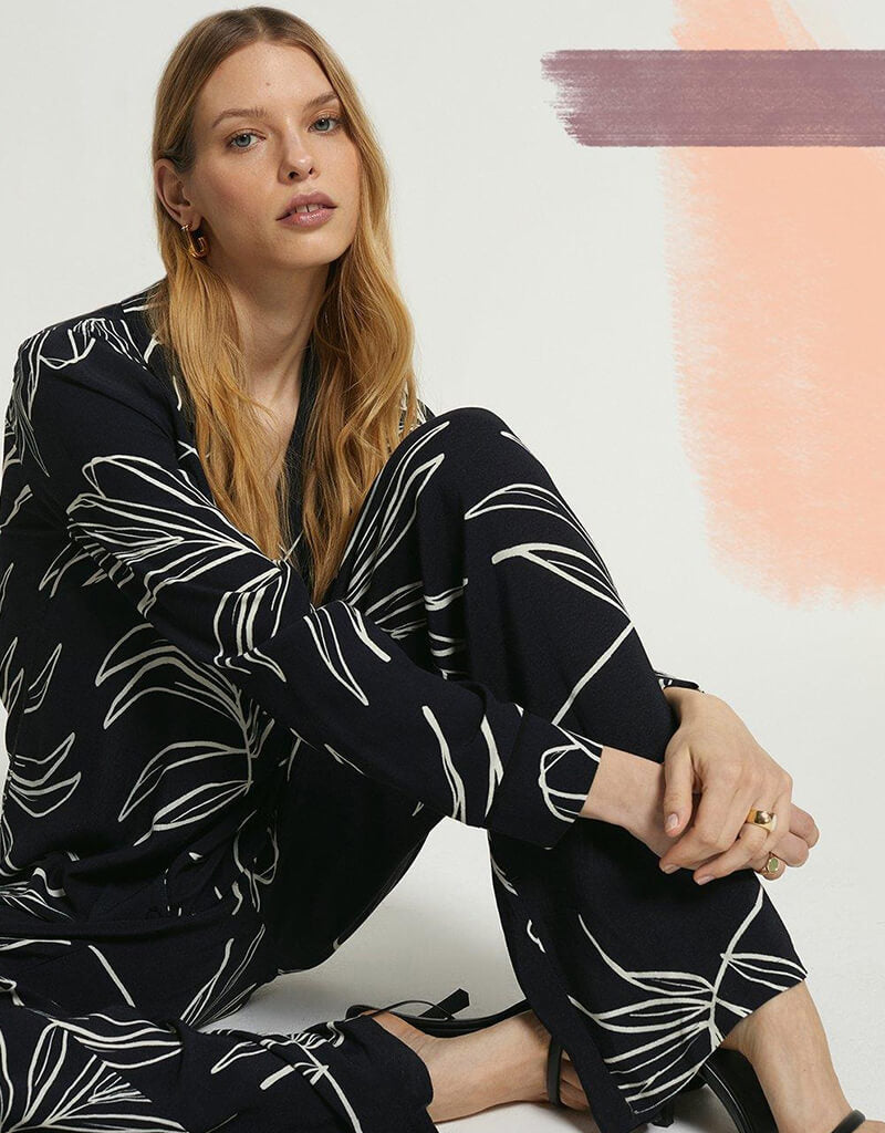 Latest Black Printed Oversized Shirt & Pants Set - Trendy Loose Fit Outfit for Women, Casual Streetwear, Plus Size Fashion - Perfect for Daily Wear, Travel, and Relaxation