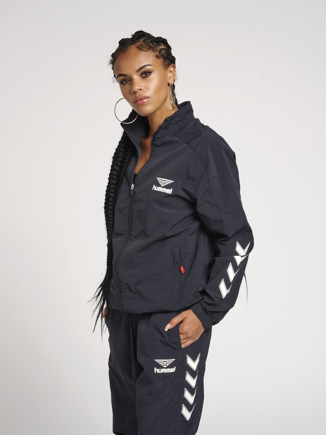 Hummel HMLNIKKI Women's Zip Jacket - Dark Navy | Stylish & Comfortable Outerwear for Casual Wear, Work & Outdoor Activities