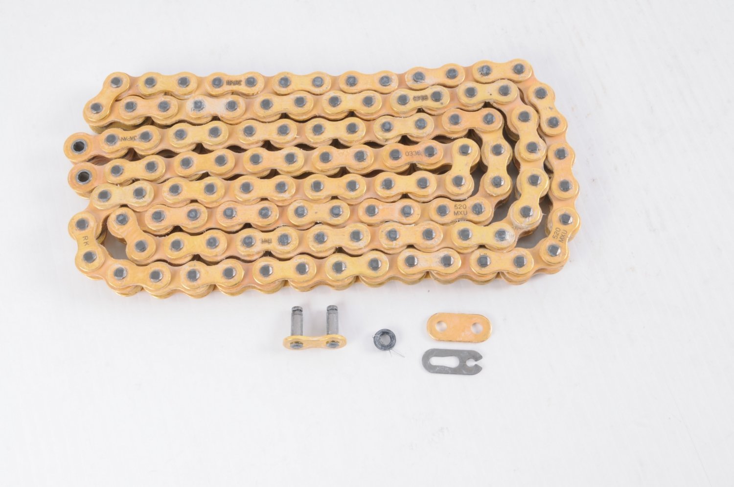 RK GB520MXU-110 Motorcycle Drive Chain - 110 Links, High-Performance for Harley, Honda, Yamaha & More - Perfect for Cruisers, Touring Bikes & Off-Road Adventures